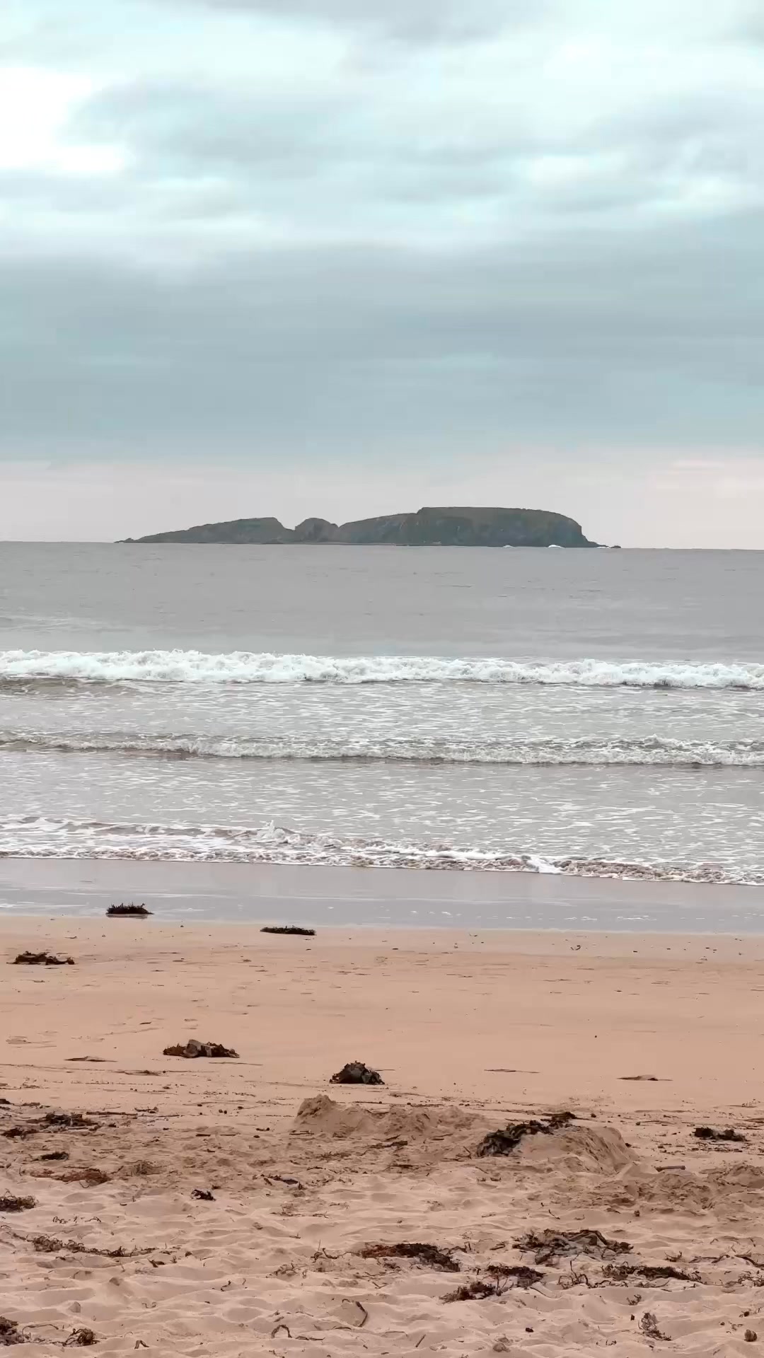 2024. It was the year I made it to 40. It was a year that came with highs and some pretty difficult lows. Mind you when you throw it all together into a 90 second reel it looks spectacular. But the biggest takeaway will always be that swan, on a lake, gliding beautifully across the still water. However what you never see is its legs under the water constantly pumping and working hard. This is how I felt this year has been perceived, a lot of the harder work gone unseen. Just like my math teacher once said to me, it’s great you know the answer, but how you found the answer matters so much more, so you gotta show your working. I achieved a lot in 2024, but I’m not even close to being done. I’m ready for a new anthem, a new fight song, a leap above and beyond every obstacle, every block, every excuse. I’m ready to be the phoenix, with its fires burning constantly, becoming its true spiritual form. But I know I can’t do this alone- I don’t want to do this alone - I need collaborators, friendships, partnerships, mentors, supporters and buddies. I’m calling you to action. You know what you’ll need to do when the time it’s right. It will feel right to you. And I can’t wait to find each other when it does. 2024 was a year. But 2025 will be the year. That’s my promise to myself, and to everyone who wants to believe in this too. Happy New Year everyone! #filmmakerslife #2025goals #2024recap #Goodbye2024 #newyear2025