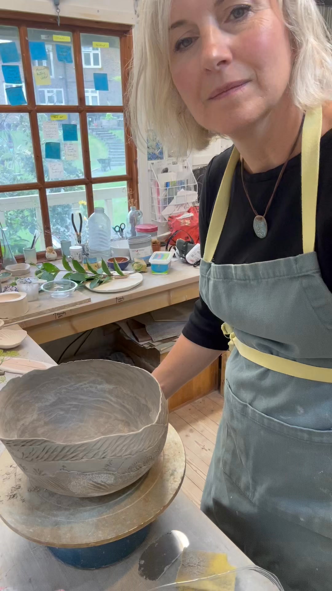 Here is what I’ve been up to today… just how I “finish off” before a piece dries out.
#clay #clayskills #claytime #CreativeProcess #claykidney #ceramicstudio #maker