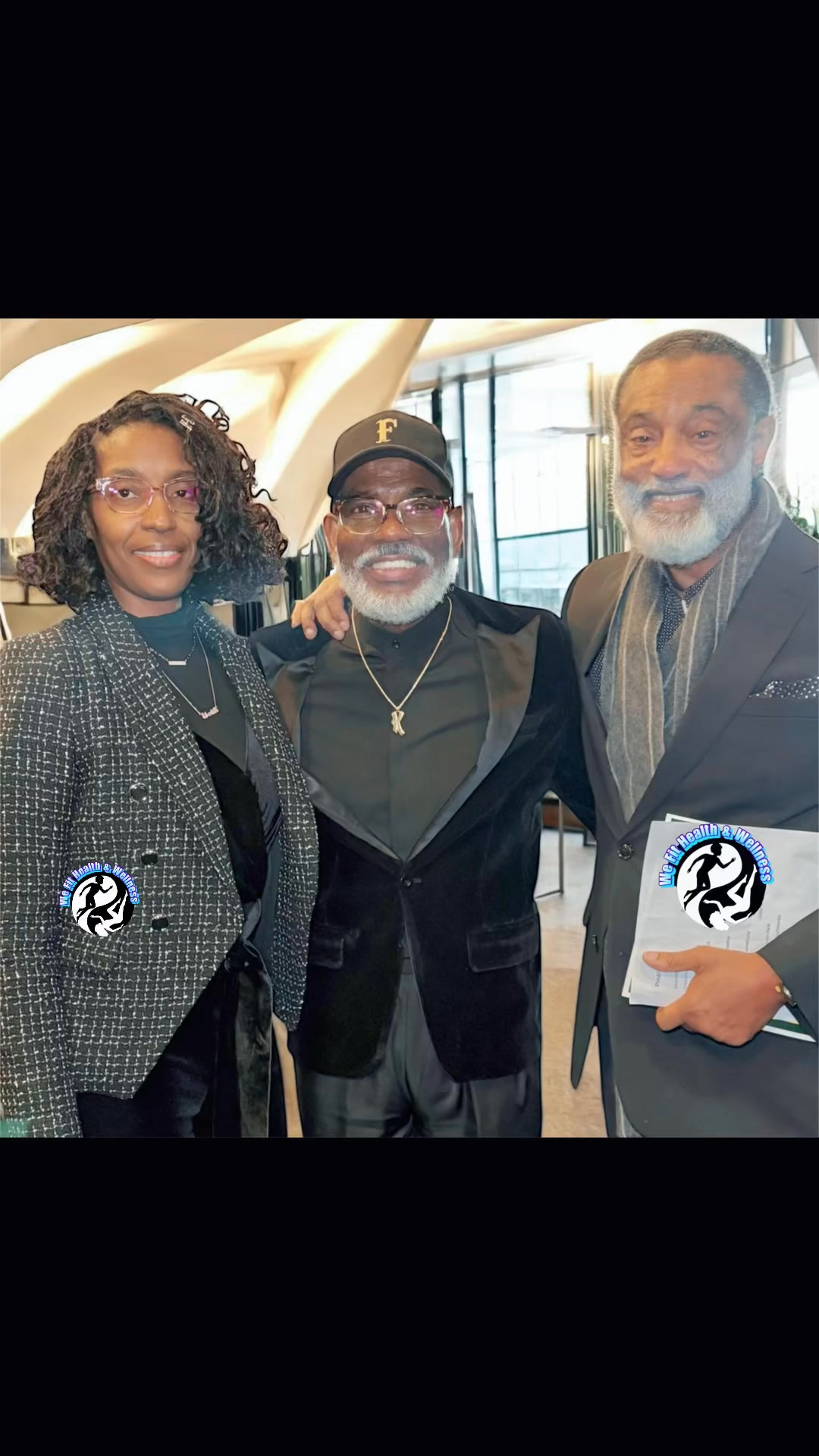 We Truly Appreciate Our Brother Dr. Clyde C. Robertson Profound Expression Of Love, Service And Grace To Our Community. P.P. Holiday GalaYou’re A Spectacular Host, Unsung Hero & Friend🤴🏾Living Legend 👑 We Fit Health & Wellness Pathway To Peace New Beginning Ministry Incorporated Donatehttps://www.wefithealthwellness.studio/donationsAbout Us & Who We Arehttps://www.wefithealthwellness.studio/#ClosetHaul #WeFitHealthWellness #StoryTimeWithFoy#PathwayToPeaceCounseling#NewBeginningMinistryInc