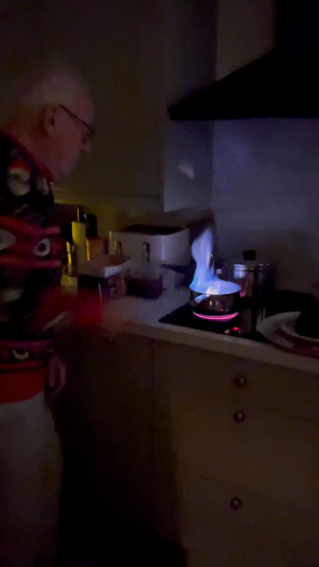 My Dad’s classic Christmas trick!! The traditional lighting of the Christmas pudding. It gets more exciting each year!! Rocking “Fire Starter” at 89!!
No AI used in the making of this film.
#firestarter #christmaspudding #christmastraditions #89yearold #familytraditions