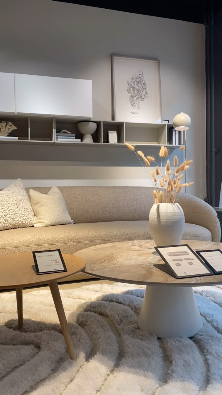 ⠀
⠀⠀
D’HUMEUR PASTEL⠀
Architecture & Décoration⠀
⠀
Séjour à Stockholm pour découvrir de nouvelles marques à vous proposer.⠀
⠀
Là où les couleurs pastel sont reines…⠀
Là où la bonne humeur des pays scandinaves est présente… ⠀
Là où mon nom d’agence D’Humeur Pastel trouve tout son sens ❤️⠀
⠀
#suede #Stockholm #pastel