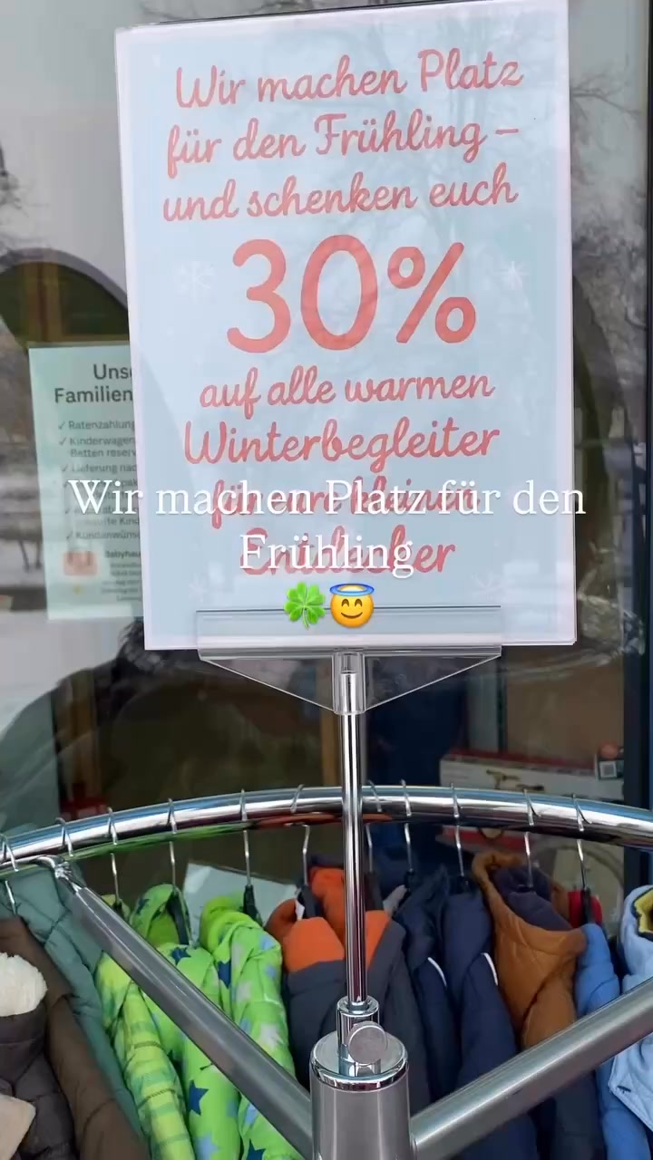 Wir fangen an und machen Platz für den Frühling 🍀😇
- und schenken euch 30% Rabatt auf alle warmen Winterbegleiter für eure kleinen Entdecker ❤️🧡
Die Aktion gilt auf : Winterjacken, Winter-Overalls, Handschuhe, Mützen, Winterschuhe und winterliche Fußsäcke
(Vom 28.01.-31.01.26)
Ich freue mich auf euren Besuch im Babyhaus Dessau
Und denkt dran: Montags sind Beratungen nach vorheriger Vereinbarung möglich- ganz in Ruhe und nur für dich!
Der Laden gehört dann ganz dir 😌
#babyhausdessau #erstausstattungfürsbaby #familytime❤️ #elternindessau #localshopping