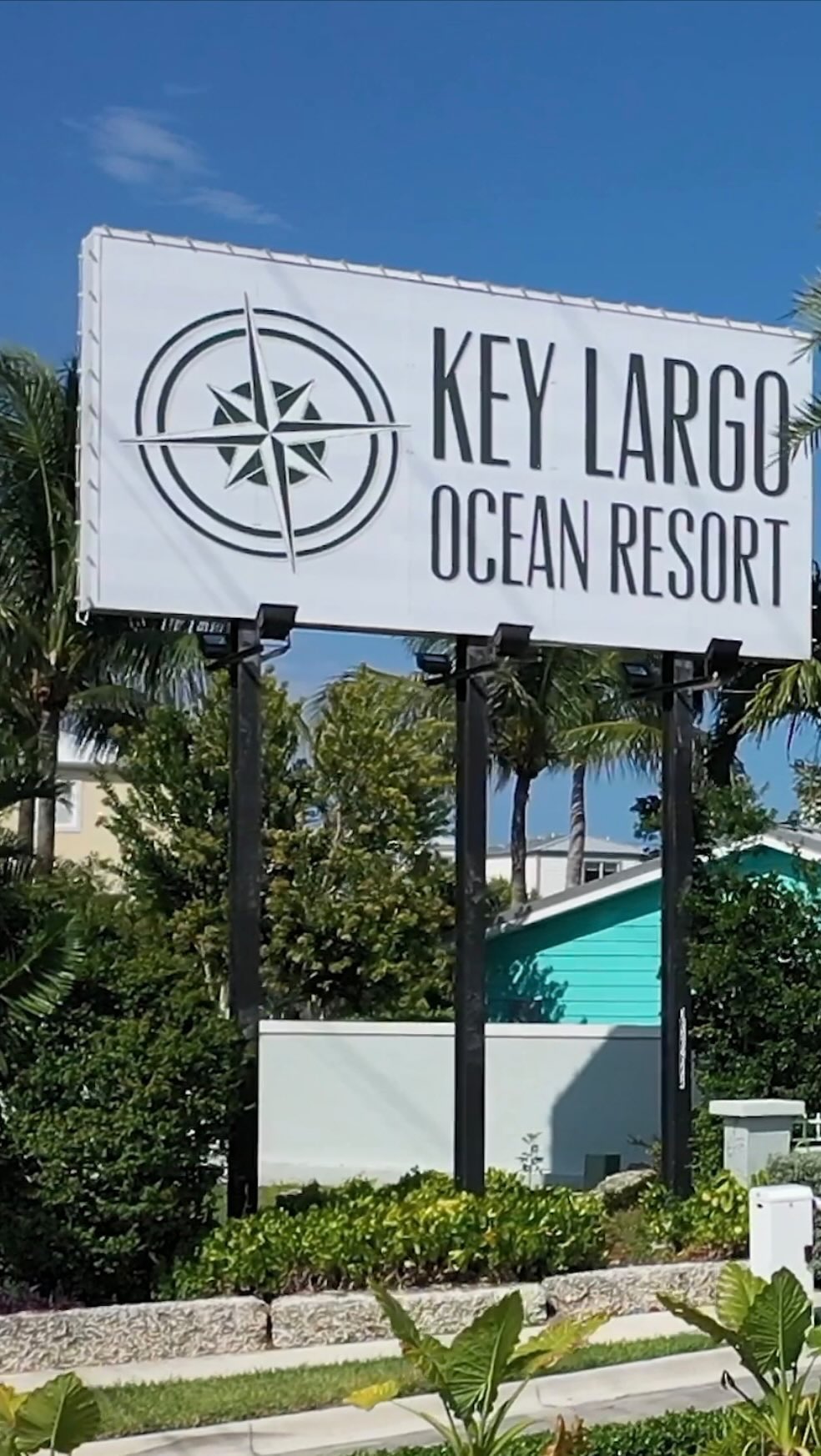 Welcome to Key Largo Ocean Resort! 😎🤙🍹
Picture yourself embracing the Florida Keys lifestyle with a sunset cocktail 🍹 from your balcony or community pier extending into the Atlantic Ocean. 🌅
#keylargo #floridakeys #florida #flkeys #realestate #floridarealestate #floridalife #keylargoflorida #keylargorealestate #keylargorealtor #blackfinre #flkeyslife #flkeysrealestate