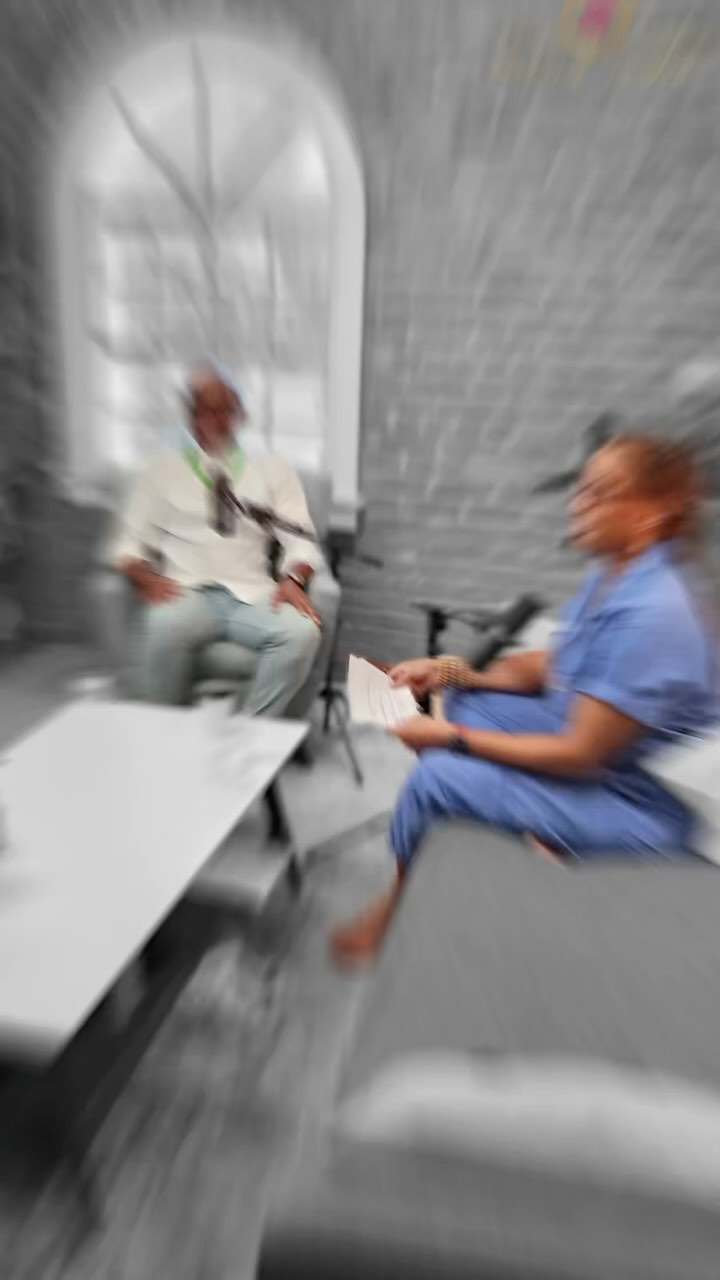 If you don’t know, now you know. @lisanebasquiat’s @shapingfreedom podcast is your new favorite podcast for all things self-care. 🗣️🙌🏽❤️
🎥: @beta76cc
#repost @shapingfreedom We are so excited about the upcoming season of the @ShapingFreedom with @lisanebasquiat podcast, coming to you in a few short weeks! Subscribe now so you miss nothing! @liahaberman @begreaterthan_ @ashleycmeverett @dance10jasmineh @randycbonds @silencetheshame @shantidas404 @ageofthecreative @robertyoung.bio @brightfamedshining @strawhut.media @mediarepertoire @lisanebasquiat @strawhut.media #selfcare #wellness #podcast #podcastshows