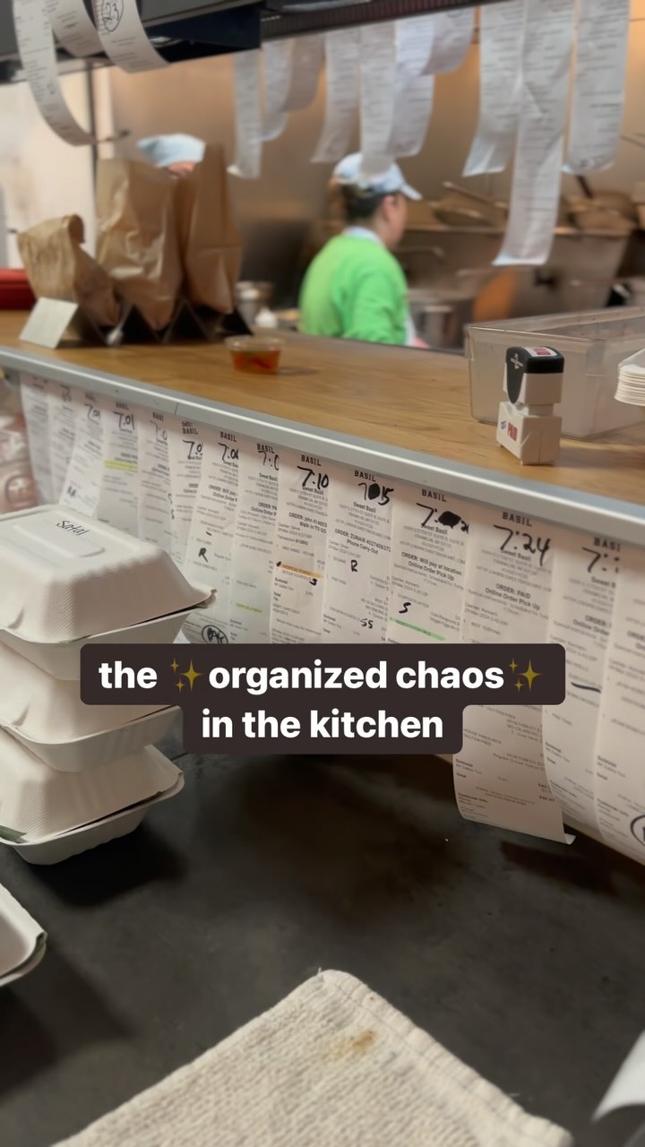 PLEASE READ 💚🧡
Kind reminder to all: Our team does a great job of keeping the vibes in the dining room chill for the guest experience. A 1-2 hour wait time is totally normal for us because of our time slot system! We process an order every 3 minutes and time slots book up extremely fast (even before we open)!
All orders are made in the sequence they are received. We encourage guests to respect this as we try our best to serve you a fresh, made-from-scratch food experience. We apologize to those guests who feel that the wait times are unreasonable but please understand there are orders ahead of you and we will not move your order up faster, that would be unfair to all the other guests who have their time slots! And just because the dining room is calm, doesn’t mean we aren’t organizing absolute chaos behind the scenes as our fam juggles dine-in, takeout and catering orders. ☺️😭🥰
The SB community is incredible, you guys consistently show up and pack the house every single day! Thank you for supporting our family’s dream. 🥹
To our newest friends: welcome to the family!! 👏🏼
