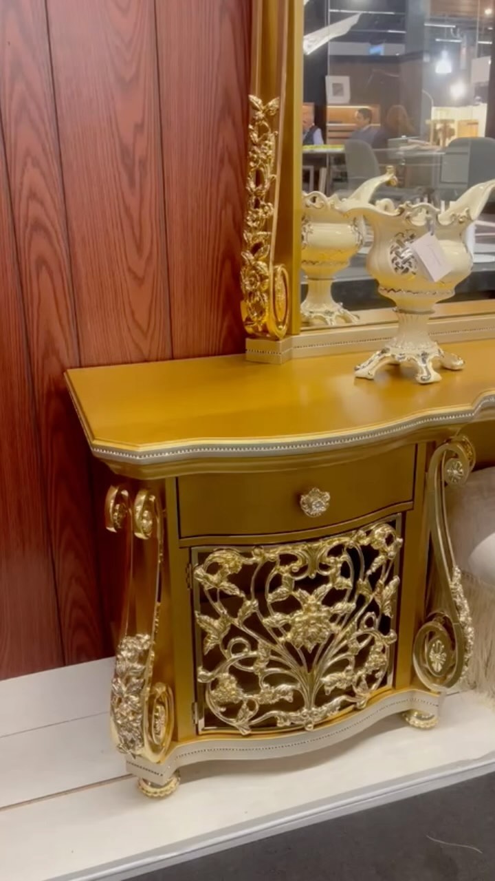 Recámara Colección VIP Coco | Diseños Exclusivos | Conoce nuestras Colecciones en nuestra pag web www.dortizmuebles.com | Envíos a toda la República
Muebles Exclusivos Italianos 🇮🇹
#mueblesitalianos #losmejoresmuebles #mueblesengdl #mueblesculiacan #culiacan #cdmx #prestigioitaliano #exclusivos #guadalajara #italia #lifestyle #luxury #dortizmuebles #style #diseño #muebles #diseñodeinteriores