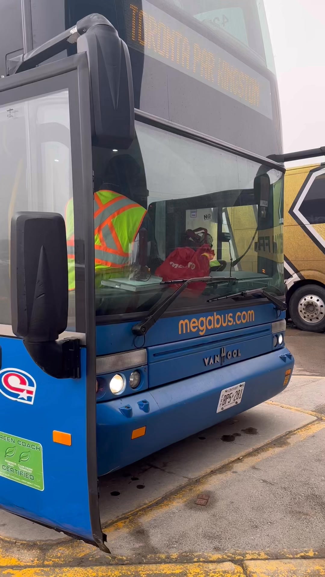 Travel days don’t always have to mean airports. Took the Megabus from Montreal to Toronto and honestly… comfy seats, scenic views, zero stress. Just sat back, relaxed, and watched the kilometers roll by 🚌💺
Would you try a bus trip for your next getaway?
#Megabus #MontrealToToronto #TravelReel #TravelCanada #RoadTripVibes #BusTravel #ExploreCanada #TravelLife #Wanderlust #TravelTips #ReelTravel #CanadianTravel