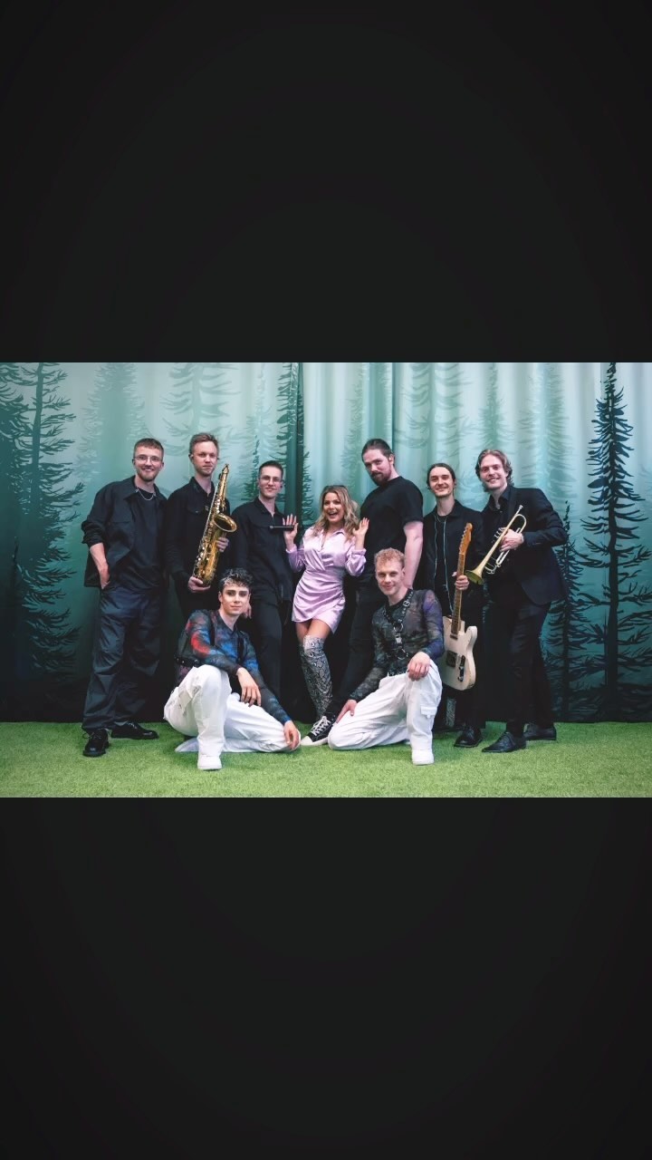 We had a great time Gothenburg! 🔥 Thanks for having us @uni3bygeely and The Swedish Club! 👏🏼