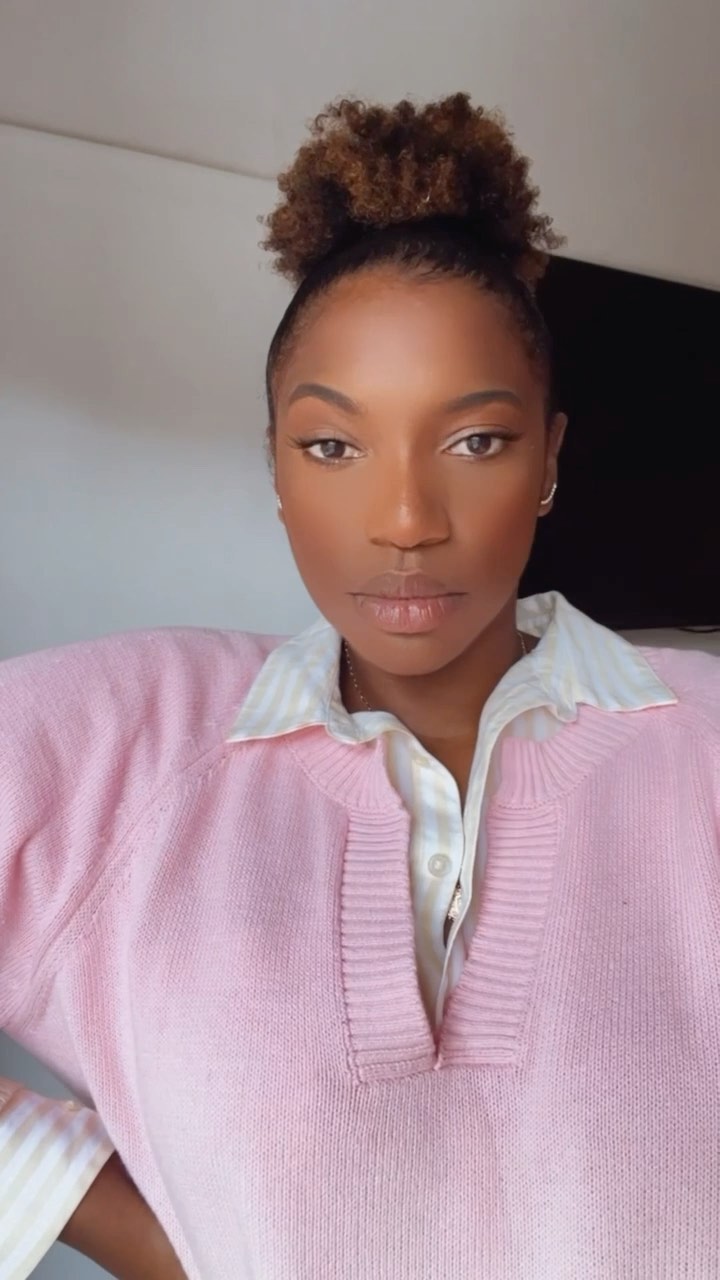 Location: Montagu, South Africa | My Likes: Wine tasting with a driver in a restored 1956 Cadillac, Art deco @montagucountry hotel, chef’s vegan tasting, mineral rich spa bath, hot stone massage, and breakfast on the sun porch. Thank you for hosting us @dreamcatcher.foundation