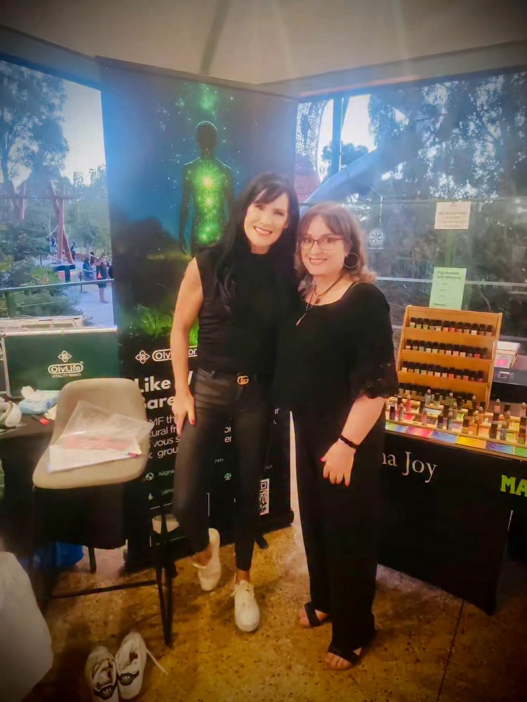 🙌 The girls are at it again! 🙌
Two things we love:
1. Working together 🫶
2. Sharing the love of frequency ⚡️
Education is where it’s at and we both love holding these experience events so we can explain exactly what this technology does to our bodies when we give it such a simple tool like this to use in the comfort of our own home - all whilst feeling the benefits surging through their bodies.
Once again our machines were running hot and in demand with curious minds and open hearts to listen to something that could be the difference between living a ⬇️
‘long painful life’ or a ‘long pain-free life’
I know what I’d rather…
If you live in Adelaide and you missed out we would love to show you first hand, I promise you it will change your life 💛
#pemftherapy #welllnesssupport #BloodHealth #frequencyhealing #detoxification #diseaseprevention #preventativemedicine