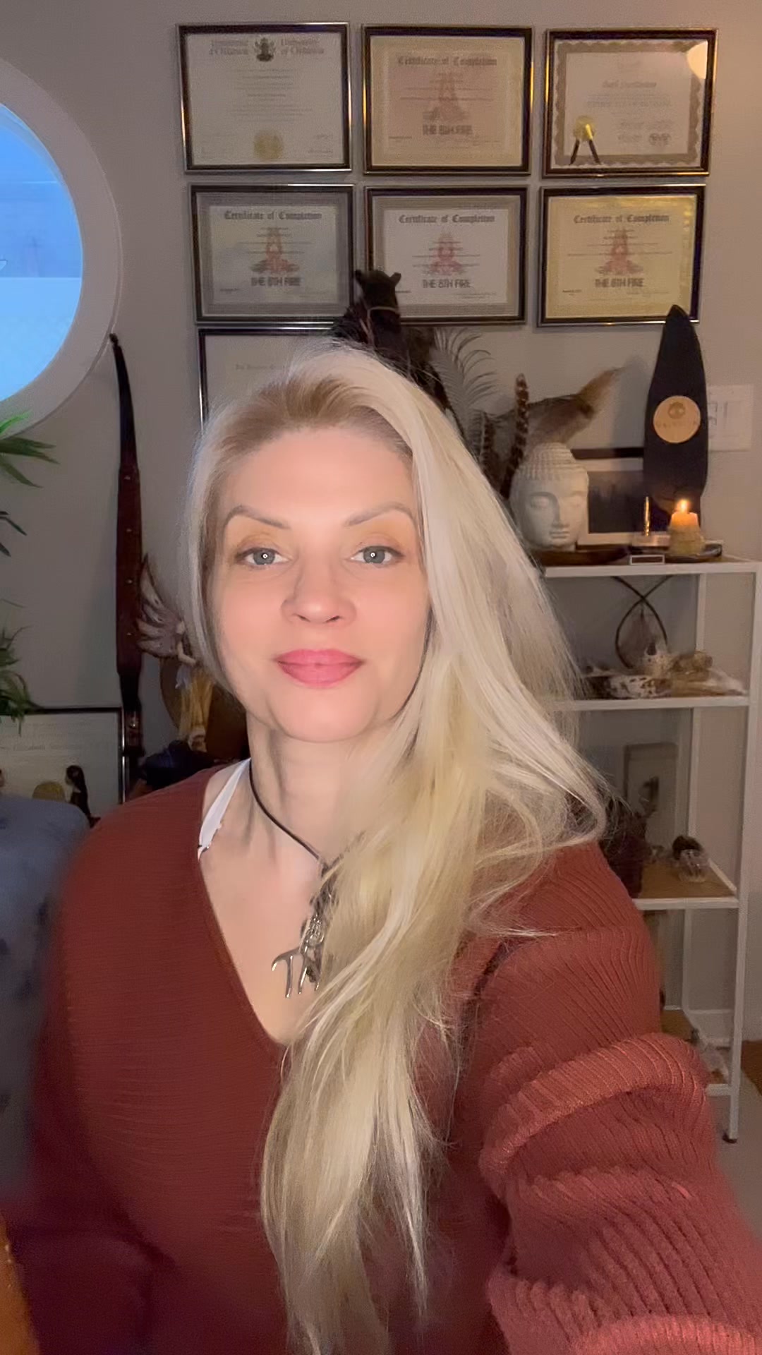 Blessed to be deepening my path in core shamanism - rooting further into my Norse heritage as I walk the way of the Völva ✨
Up before dawn, learning from teachers across the sea with deep, sacred lineages. Today we journey through Seiðr, working with the staff - listening, remembering, becoming.
The path is ancient. The calling is alive. 💫