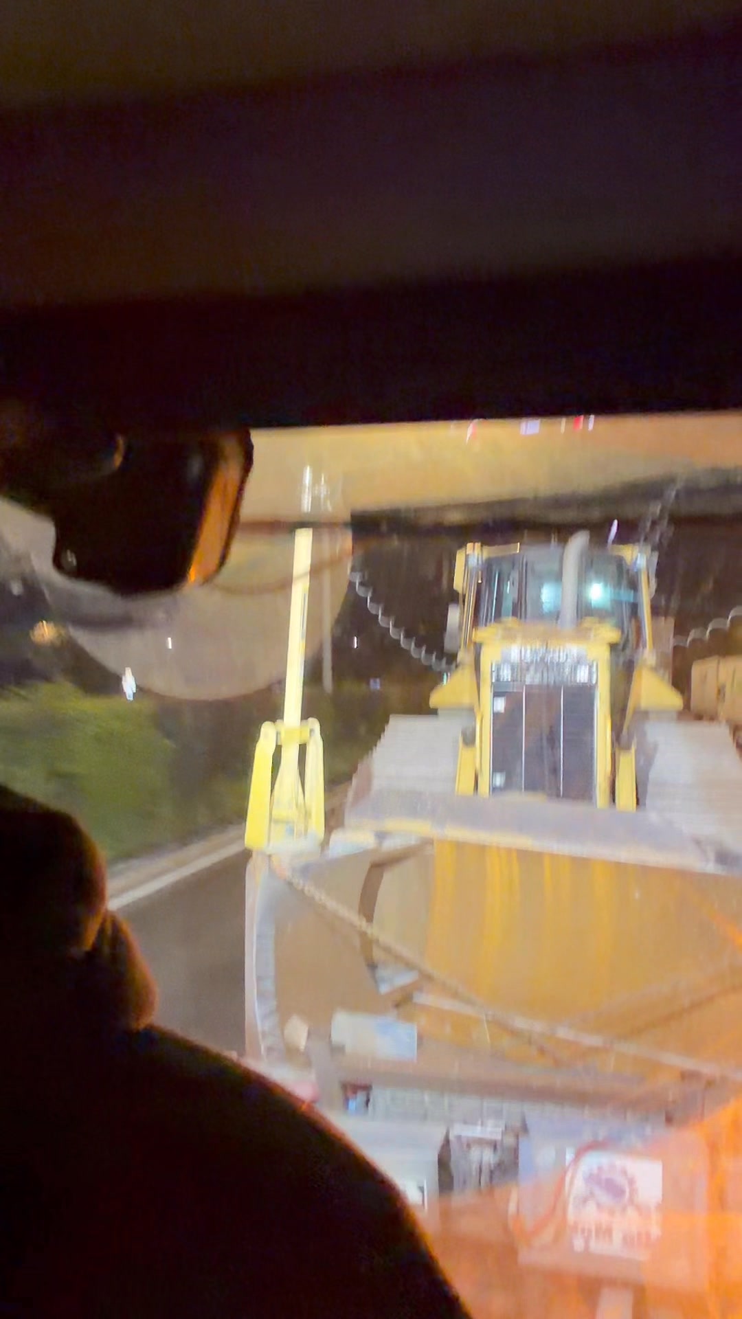 Op avontuur naar de ZOO Antwerpen met Grondwerken De Mol! #Caterpillar #deutz #justgepast #nietsover #groundworkisthebasethefinishingtouchisourcase #newjob #lionking