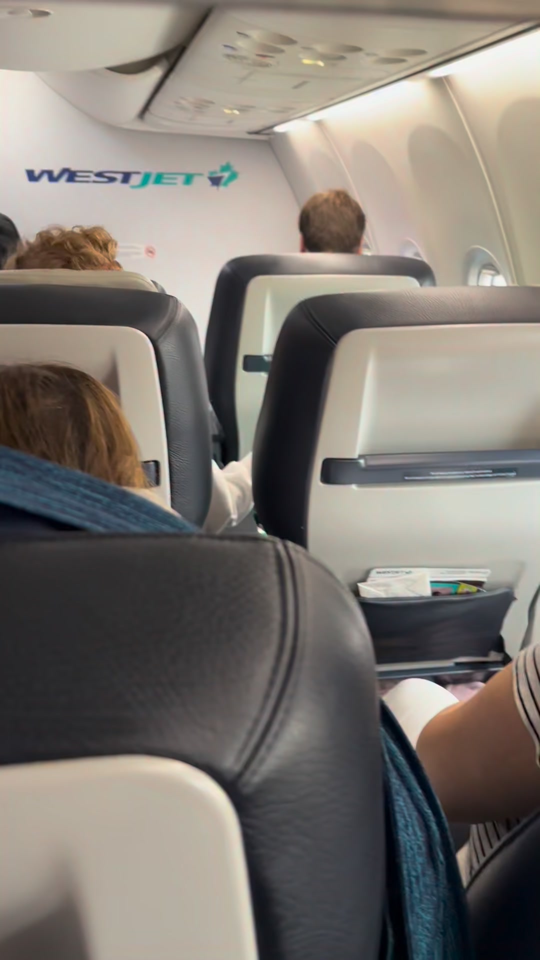 Boarding a WestJet flight from Toronto… destination: somewhere warm, tropical, and full of island vibes 🌴✈️☀️
From takeoff views to that first Caribbean breeze… this trip was already feeling like paradise before we even landed 😍🌊
Watch until the end to find out which island we escaped to 👀🏝️
#WestJet #TorontoAirport #YYZ #CaribbeanTravel #IslandVibes #TravelReels #VacationMode #TropicalEscape #BeachVacation #FlyWestJet