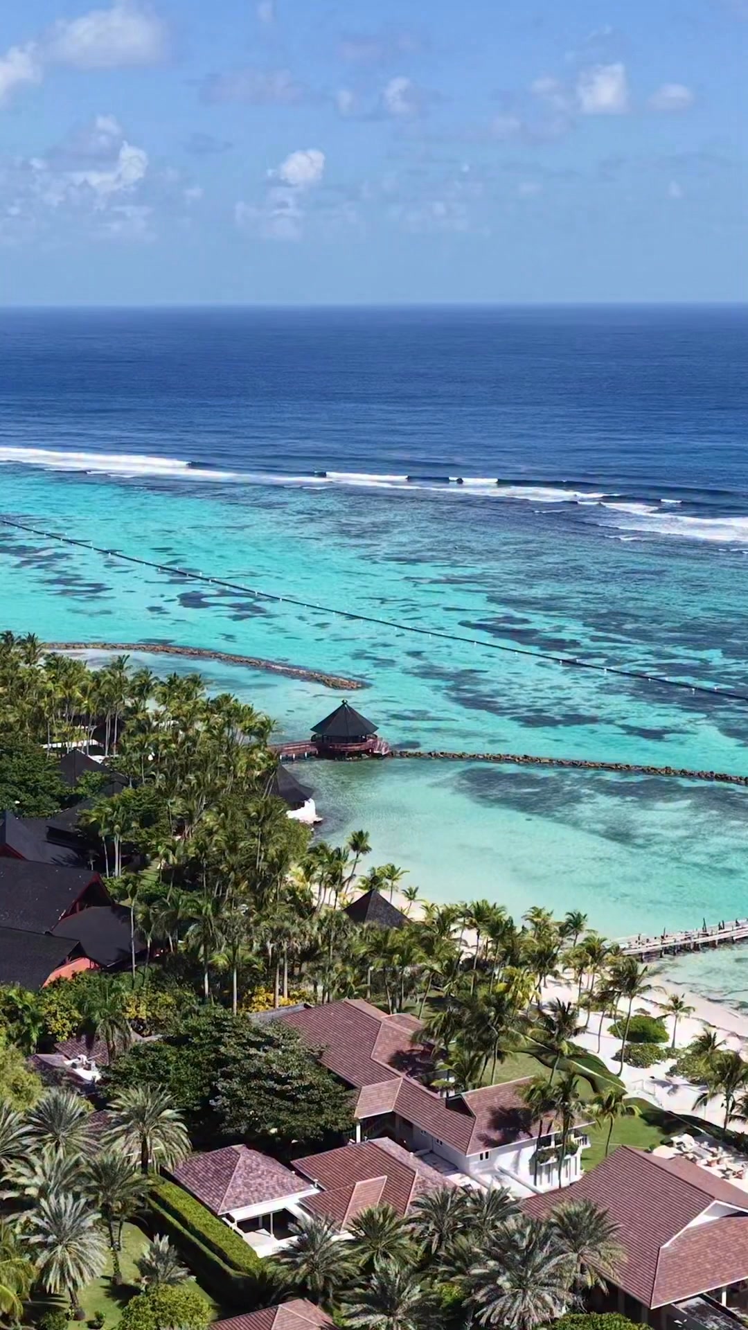 A bird's-eye view of paradise! 🌴Soaring above Punta Cana's stunning resorts, white-sand beaches, and crystal-clear turquoise waters. The Caribbean truly looks even more magical from above. 💙
#PuntaCana #DominicanRepublic #DroneFootage #CaribbeanVibes #TravelReels #BeachParadise #VacationMode