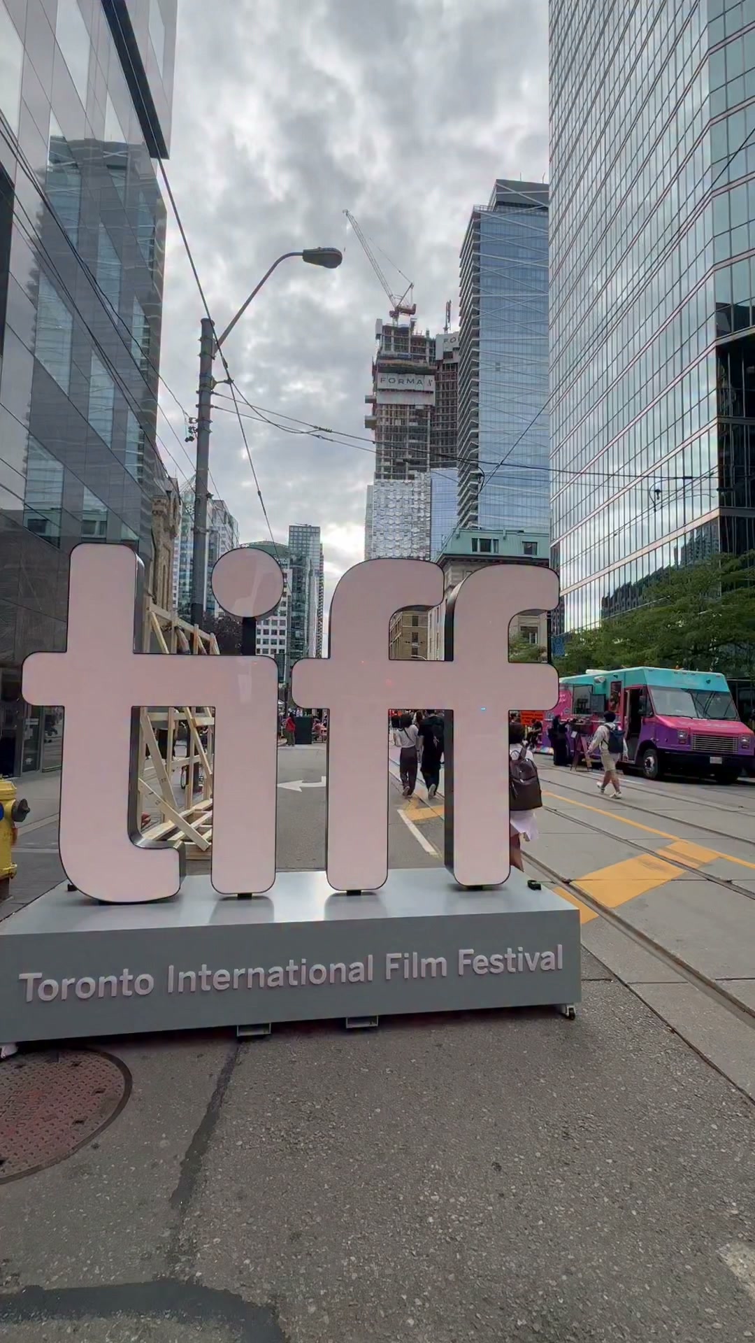 🎬 TIFF 2026 is officially here! Toronto was buzzing on opening day as the Toronto International Film Festival kicked off. I spent the day taking in the festival atmosphere, checking out the action around downtown and soaking up that special TIFF energy.
There’s always something exciting about seeing Toronto come alive for the movies! 🇨🇦🎥
#TIFF2026 #TIFF #TorontoInternationalFilmFestival #TIFFToronto #Toronto #TorontoEvents #TorontoEvents2026 #TorontoLife #DowntownToronto #TorontoCanada #FilmFestival #MovieLovers #ExploreToronto #TorontoThingsToDo #Canada