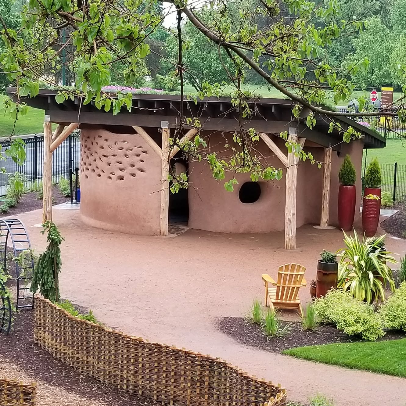 Reminiscing about the fun that was had designing & building this sweet little playhouse at Franklin Park Conservatory a few years back. Met some beautiful people. Got to work with my sister 💙 (a clay artist). And hopefully it introduces some kids that building with clay & straw is a possibility...
#buildnaturally #buildforthefuture #buildlikeyougiveadamn #ilovemyjob
