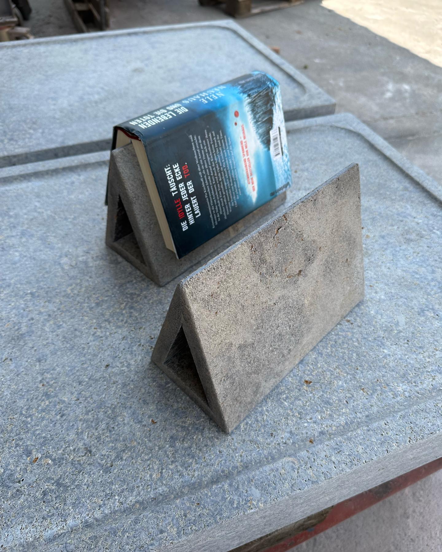 One for the books! #lesezeichen #muschelkalk #stylo