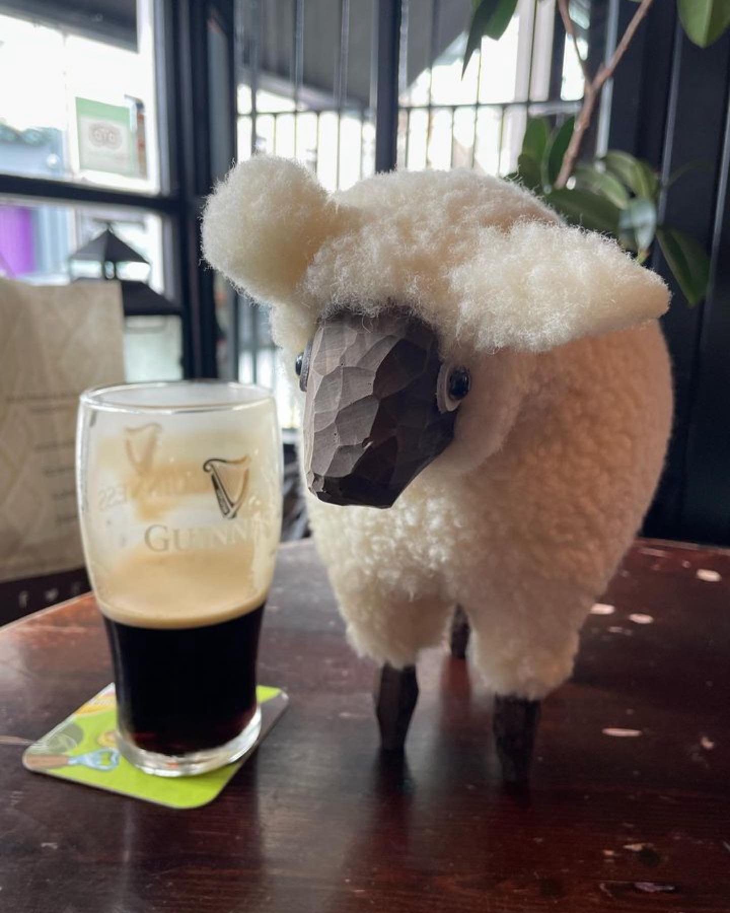 Margaret is embracing the road trip spirit with @courtclark as she enjoys a cool smooth @guinness with friends. Have a great time guys!