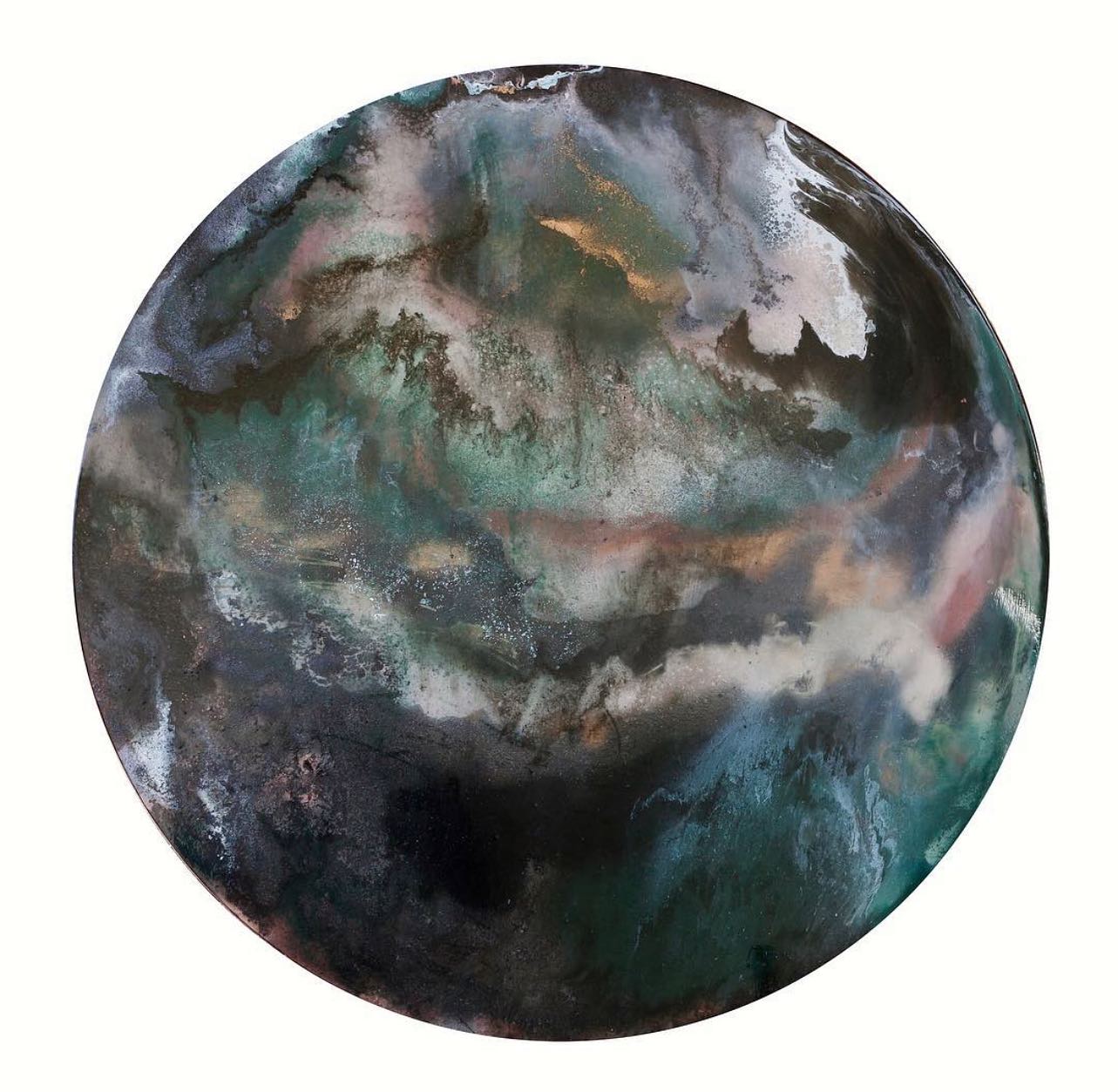 PAUA RESIN POUR 900 DIAMETER. #paua #moana #sea #resin #shell #coppersurround #900diameter #spraycans #dulux #resene #replicatingpaua #resinart #workshop #contemporaryart #māoriart #māoriartist #exhibition #artgallery #nz