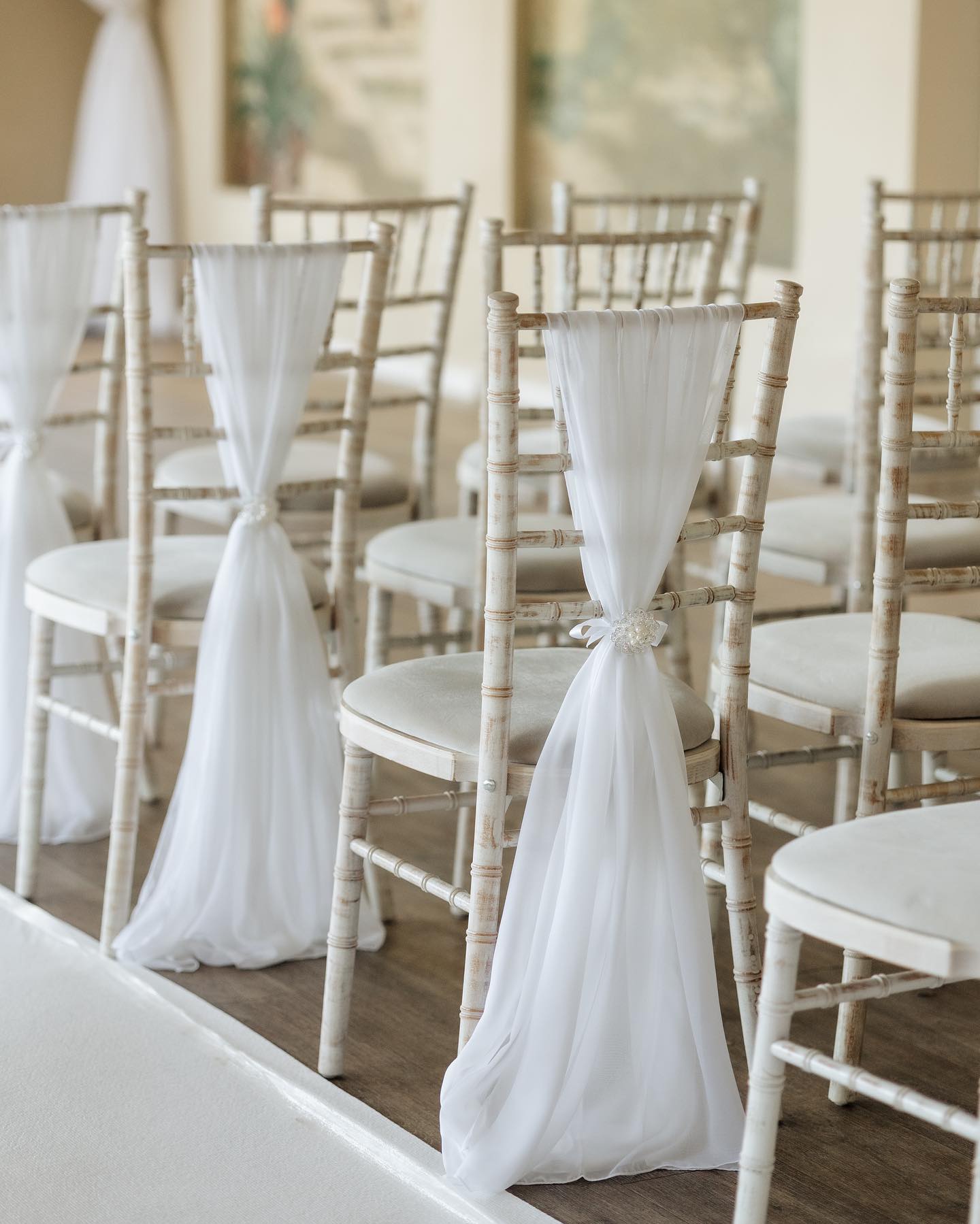 Luxury Chiffon in White
📸 @elizabethjayneweddings
#tjdesignergroup#LoveOfMyLife
#tjdesignerweddings #luxurywedding #luxe #luxeweddings #luxewedding #awardwinningweddingplanning #weddingplanner
#weddingsecor #weddingstyling #venuestyling #weddingplanner #essexweddingdecor #weddinginspiration #weddingphotography
#blacktiewedding #sophisticatedweddings #luxurywedding #essexwedding #2024bride #2024wedding #2024brides #2025bride #essexweddingflorist #essexweddingvenue #weddingstyling #weddingphotography #weddingplanning #teamtj #thgesignergroup #tjdesignerweddings #CoverITWeddings #weddingfavors