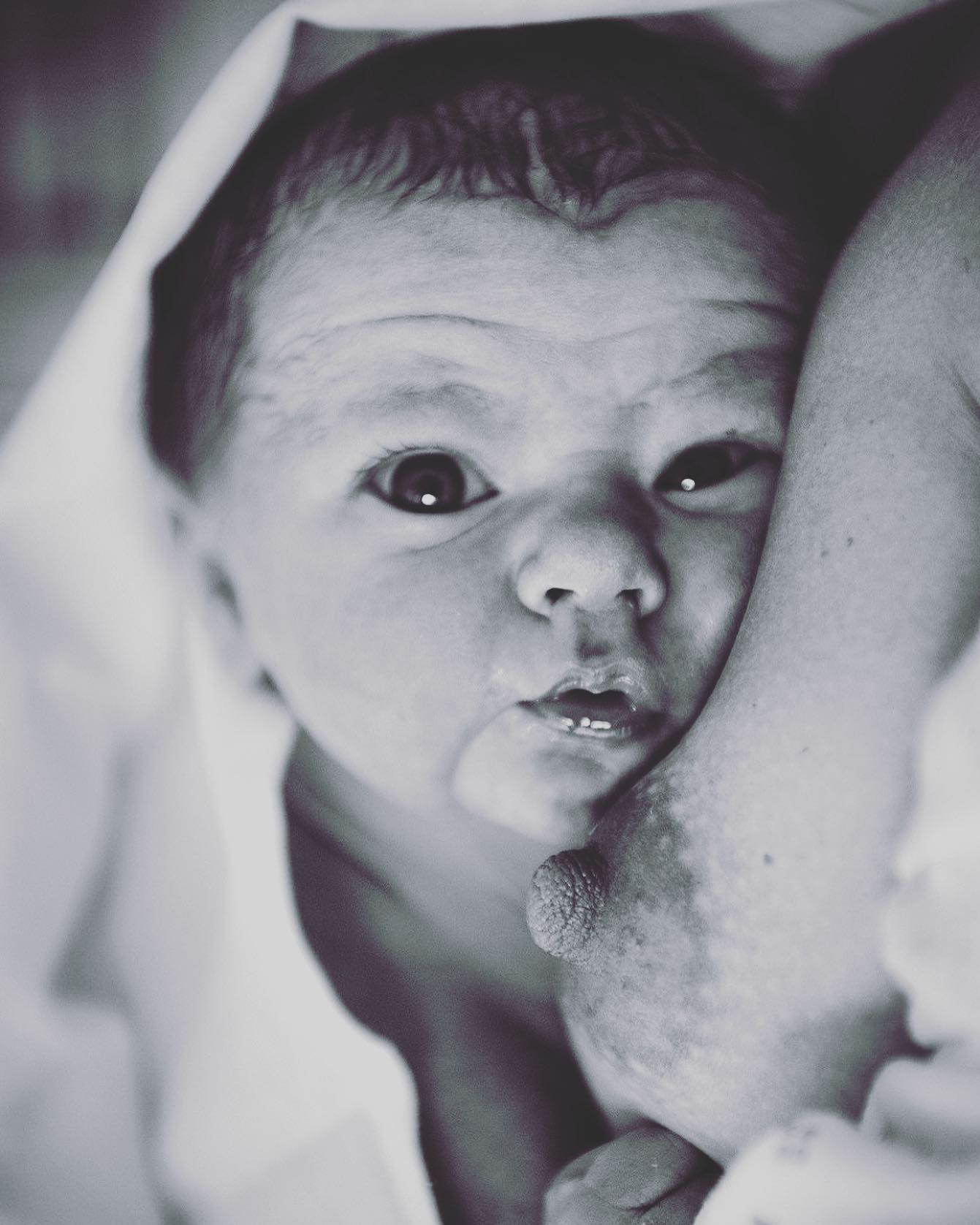 ā¤ļø š· @evarosebirth #worldbreastfeedingweek #breastfeeding #support #privatemidwife