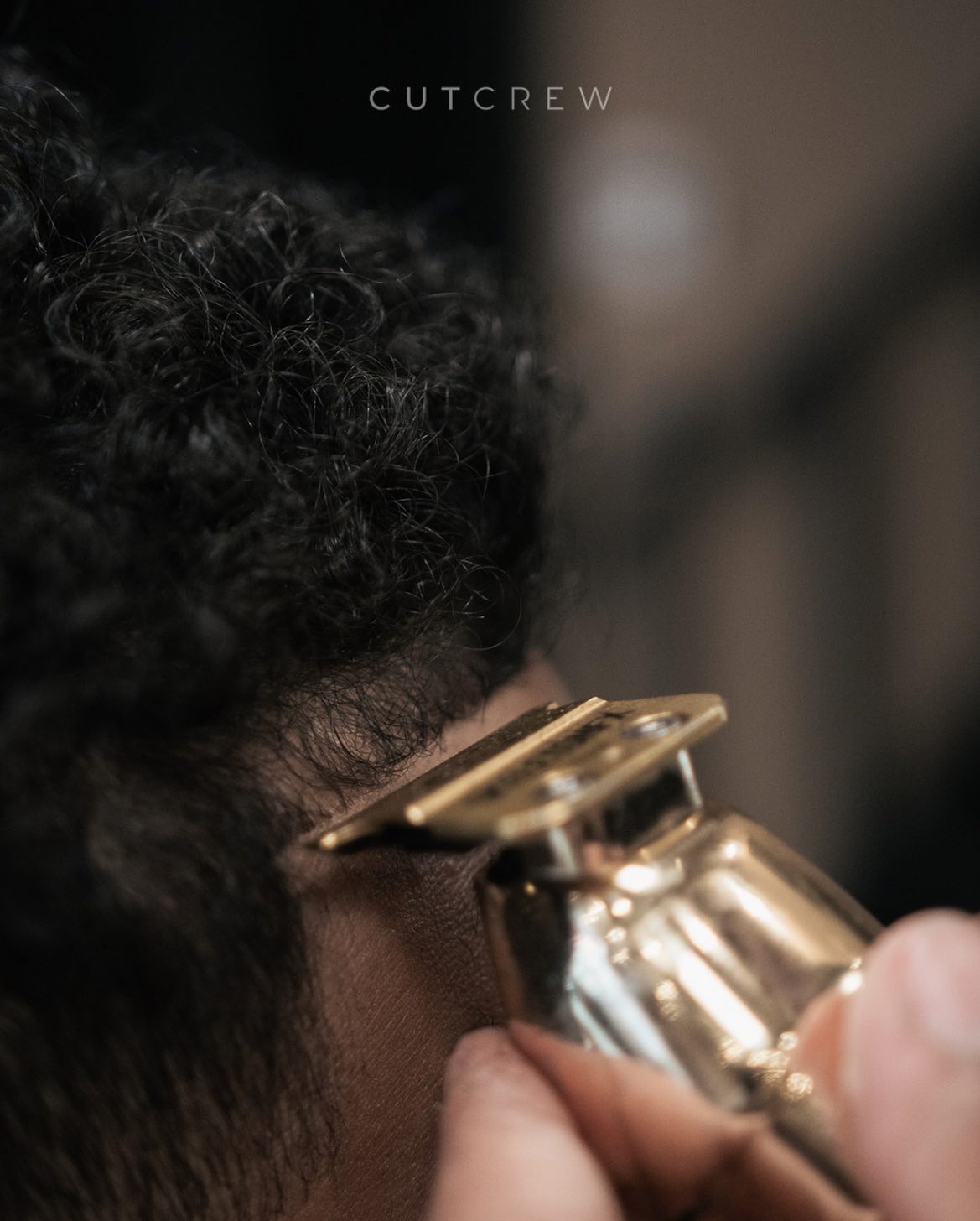 Fresh lines, Fresh vibes.
#barbershop #barbershopbrno #barber #brno #haircut #manstyle #manhaircut #haircutbrno