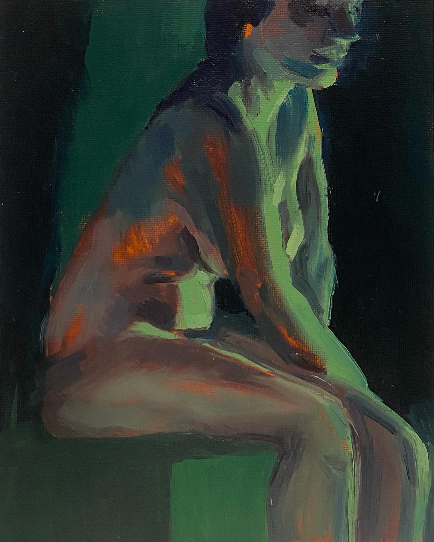 Feeling the urge to get back to life model painting with interesting colour lighting effects. This one I did in a 2 hour evening session class a couple of years ago with my good friend @stefano_mussato guiding me 💕#jasminelillebyart #oilpainting #lifemodel #lifemodelpainting #figurativeart #figurativepainting #mermaid #shehulk