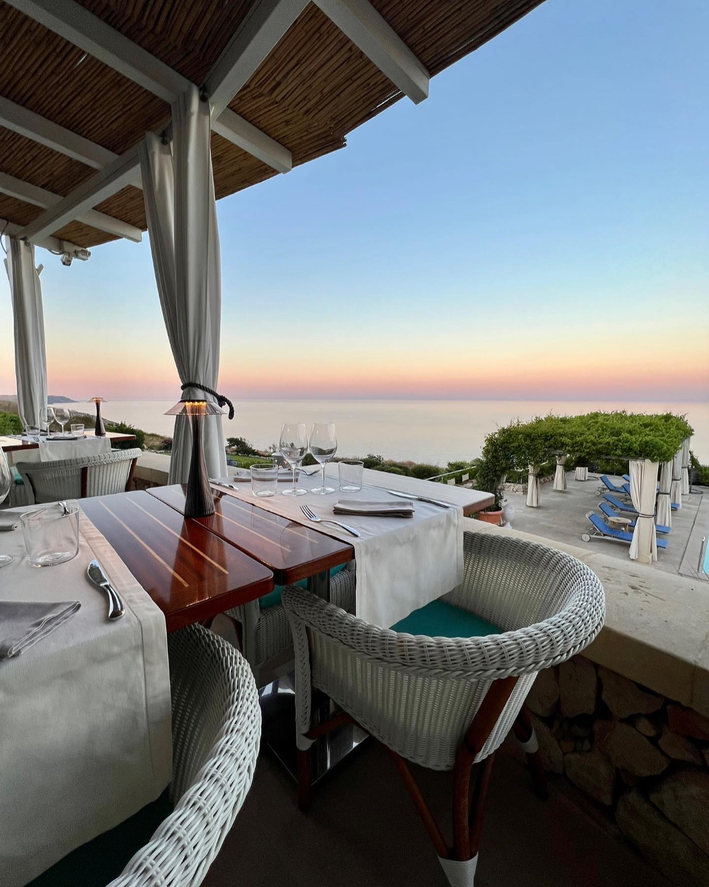 Tra cielo e mare. #tramonti #sunset #tramonto #italy #sky #photography #italia #picoftheday #sun #mare #landscape #sunsets #nature #photooftheday #instagood #sea #love #travel #tramonti_italiani #cielo #sunset_pics #summer #instagram #igersitalia #nofilter #sole #instalike #sardegna #clouds #sunsetlover