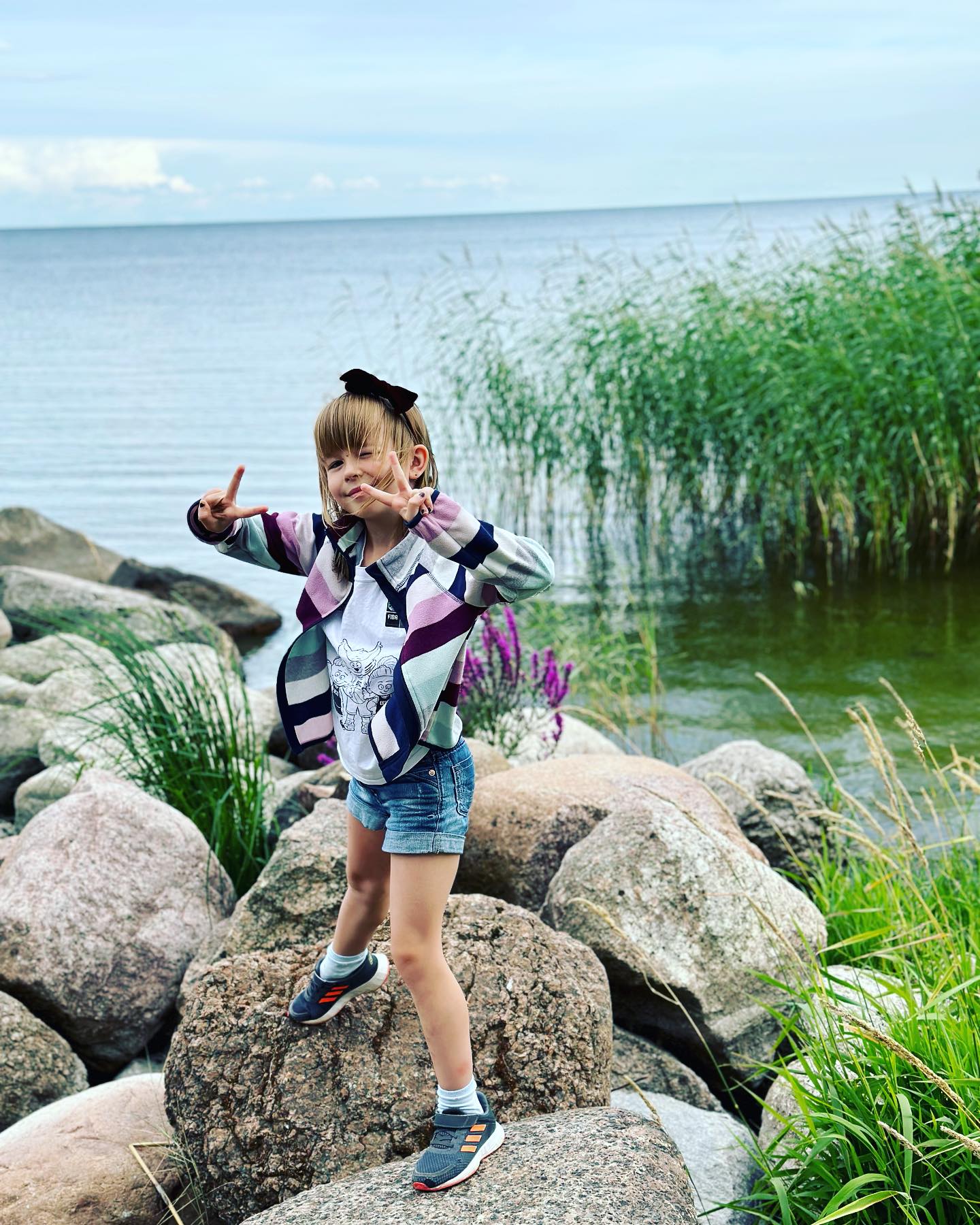 Lõpuks lasti tööinimene ka vee äärde #minupeipsi #estoniansummer☀️