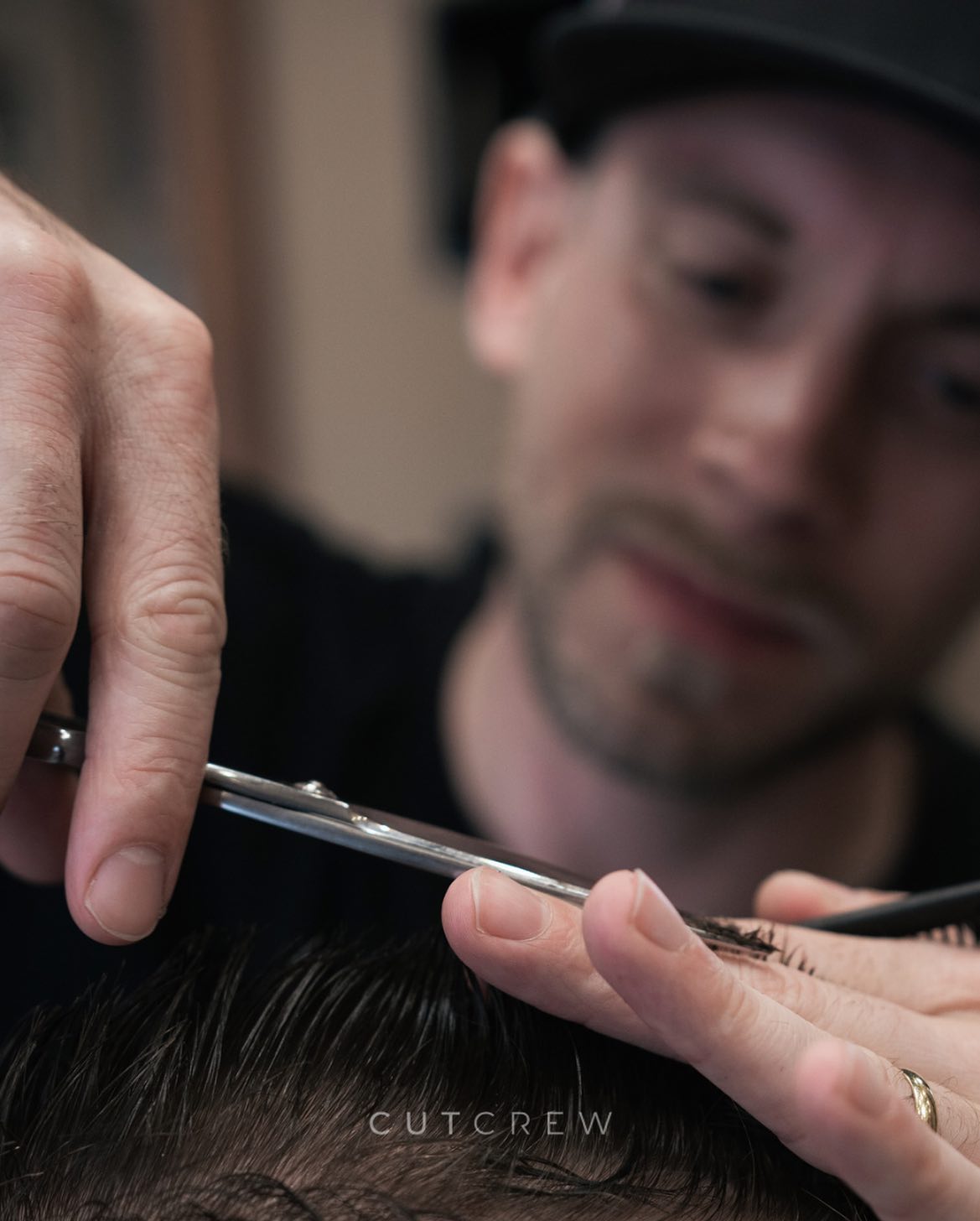 Cut to creation.
#barbershop #barbershopbrno #barber #brno #haircut #manstyle #manhaircut #haircutbrno