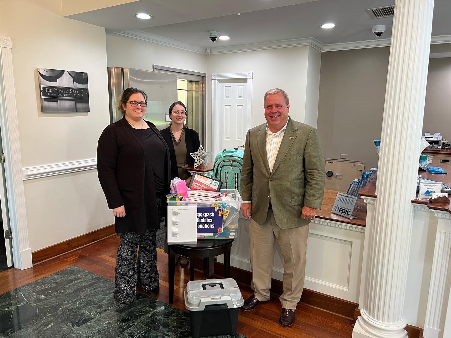 So thankful to our friends at @_firstnationalbank for their donation of school supplies! The demand is high but supplies are running low so we are so appreciative! 🖍️✂️🎒✏️. #backpackbuddies #backpackbuddiesva #firstnationalbank