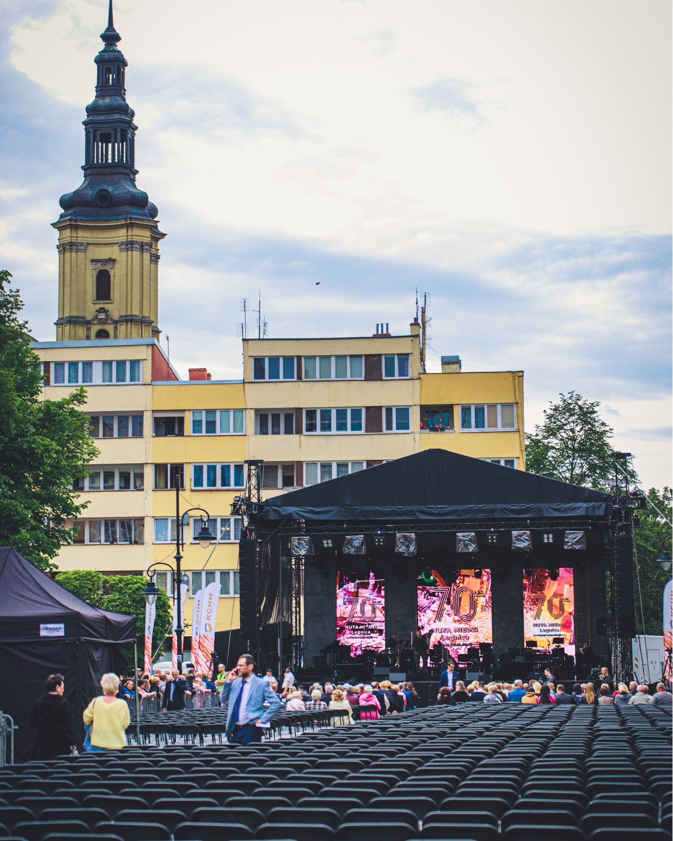 Pierwsi goście już są
#WorkGroupEvents #PomyslRealizacjaEfekt #RealizacjaImprez #event #wydarzenie #eventydlafirm #koncerty #legnica