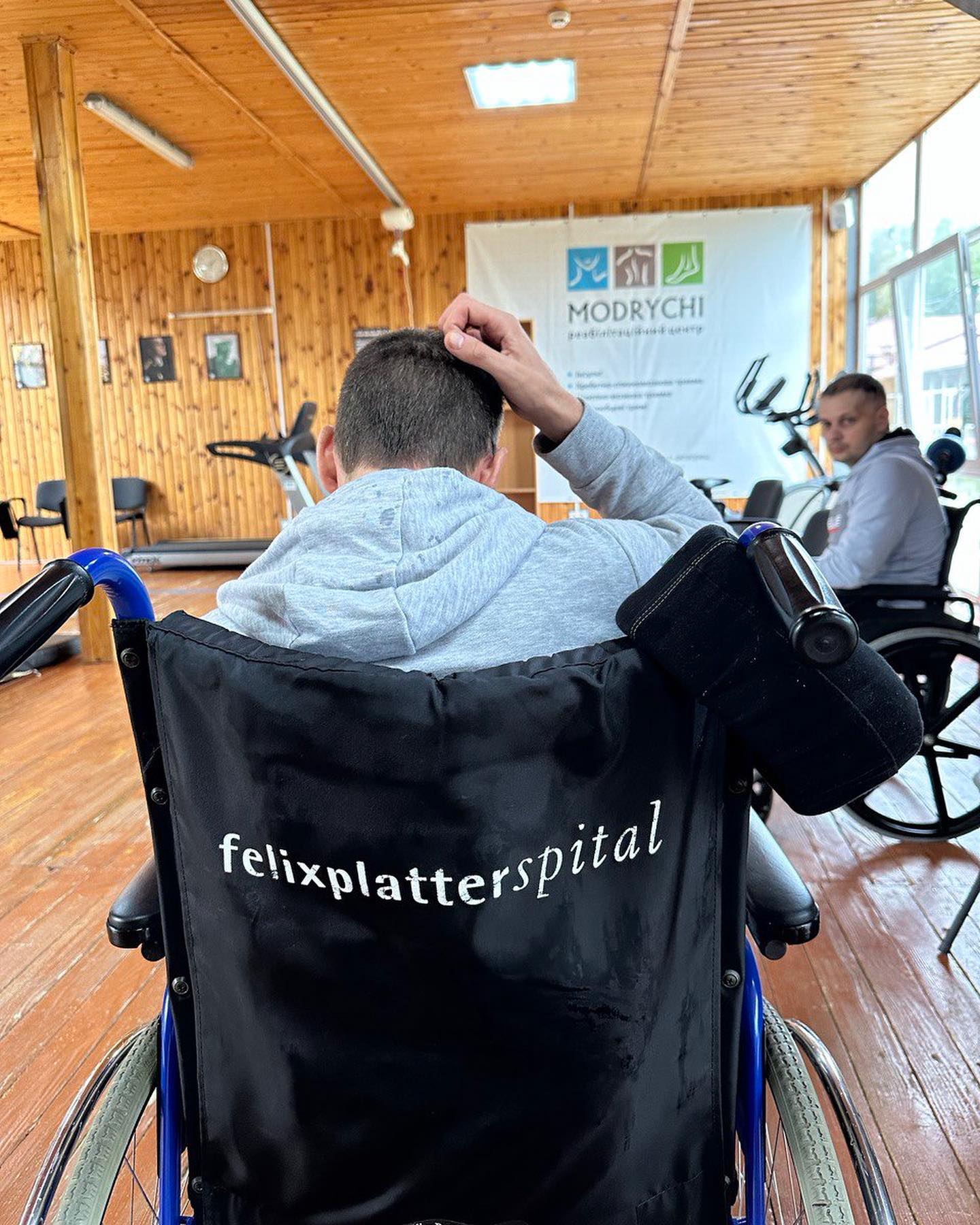 We delivered wheelchairs to #Modrychi Rehabilitation Center in the city of Truskavets in Western Ukraine last year. This summer, our Co-President Matteï Batruch made a trip to Ukraine. He visited not only our local partner organisations, but also some of the places that are beneficiaries of ZhdU donations (and was even accompanied by a documentary film team). One of them is Modrychi Rehabilitation Center. Currently, it accommodates 110 patients with the goal to restore their mobility at maximum. During his trip @matteib met also with Oleg Masnyy, Head of Medical Rehabilitation in Modrychi. Great news to come! Stay tuned!