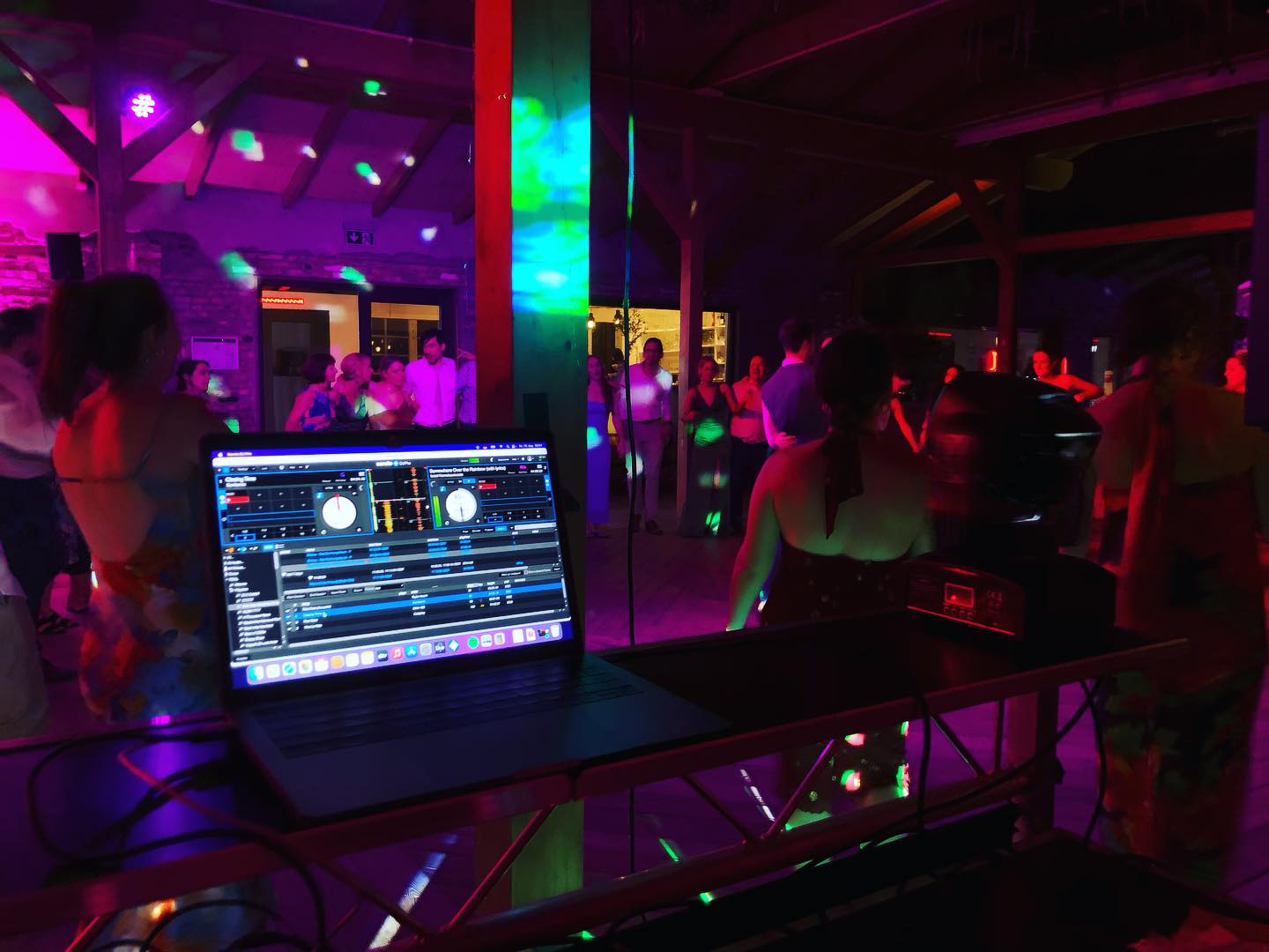 Wedding Closing 🖤