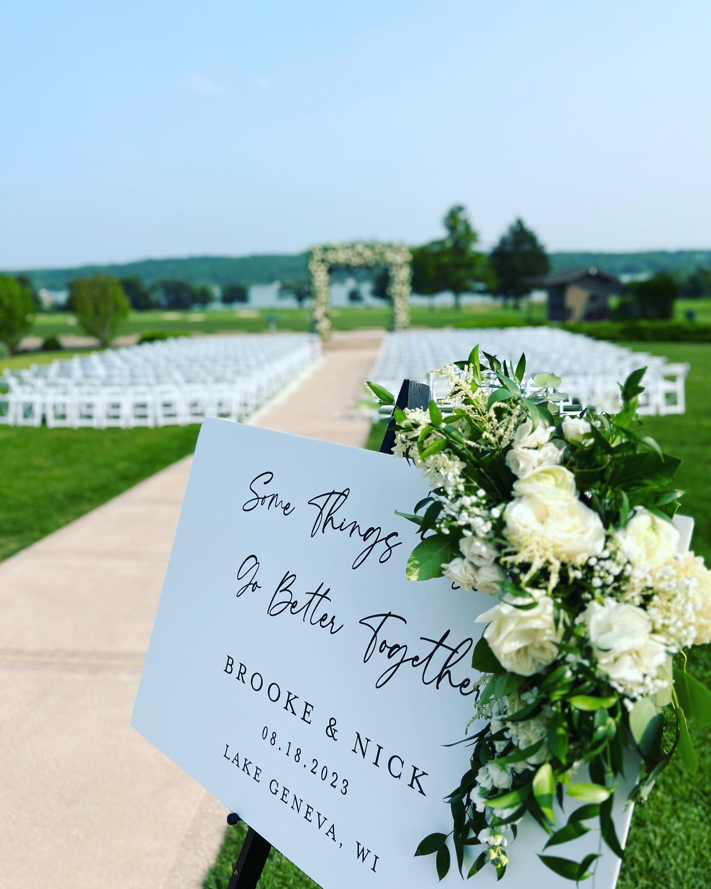 Brooke & Nick say their “I do’s” tonight at the Pavilion site at #genevanational. Congratulations to Brooke & Nick!!
#weddings2023
#outdoorceremonies
#booking2024weddings
@graceful_events_weddings
@gracefuleventsandrea