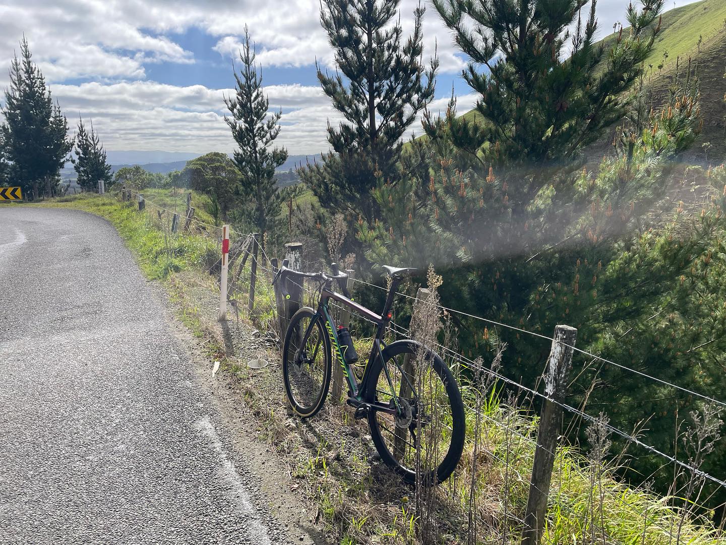 Great to be back home training in NZ! A few efforts up Kourarau today to wake up the legs and lungs. The seasons approaches rapidly 🖤