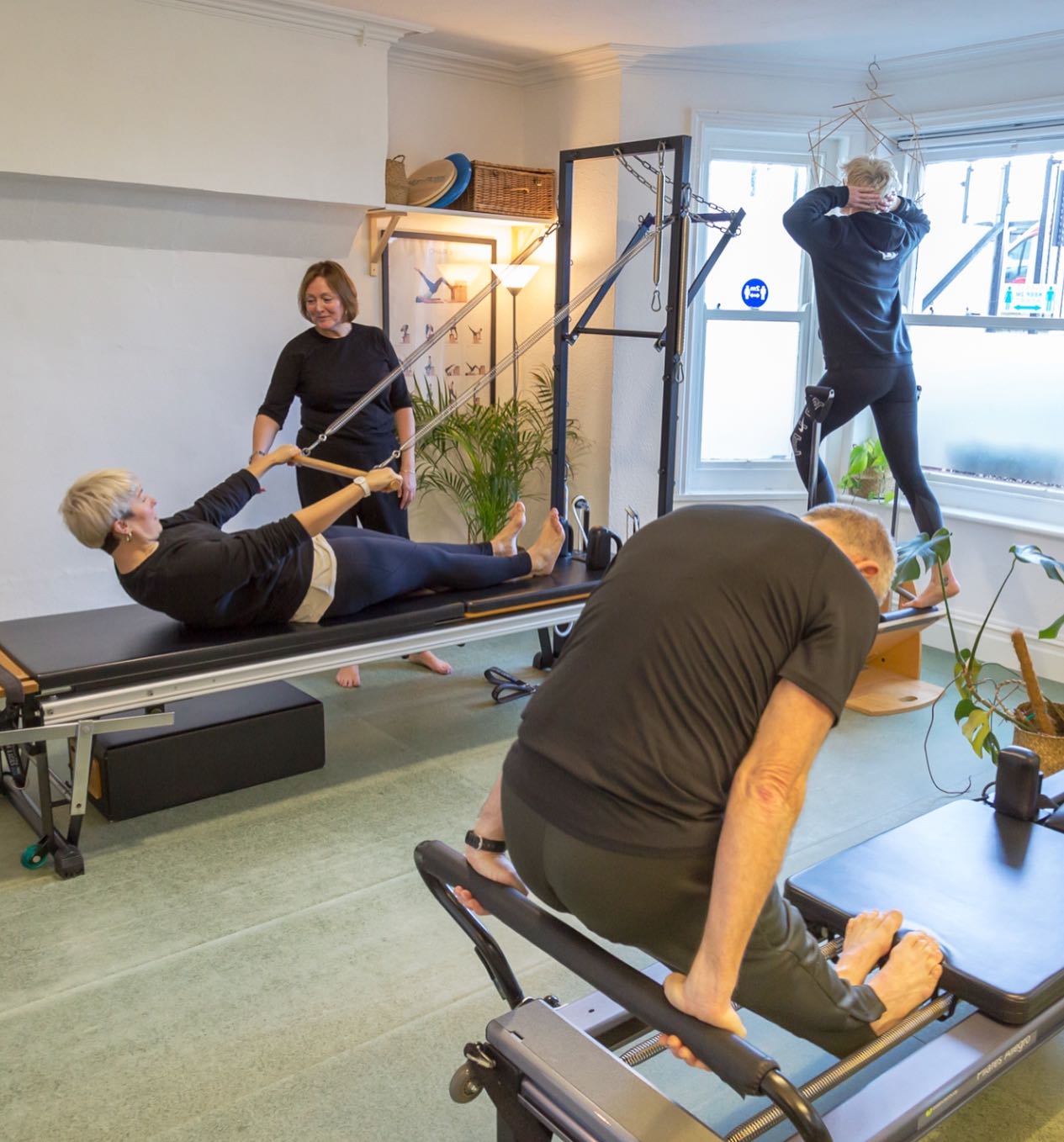 It’s an old photo but new news!
@hayley_graham_pilates is joining us on a more permanent basis. NAMELY group classes on a Wednesday evening 🥳.
That’s groups 3 evenings per week for you to fill ya boots with a Pilates fix 💪🏽