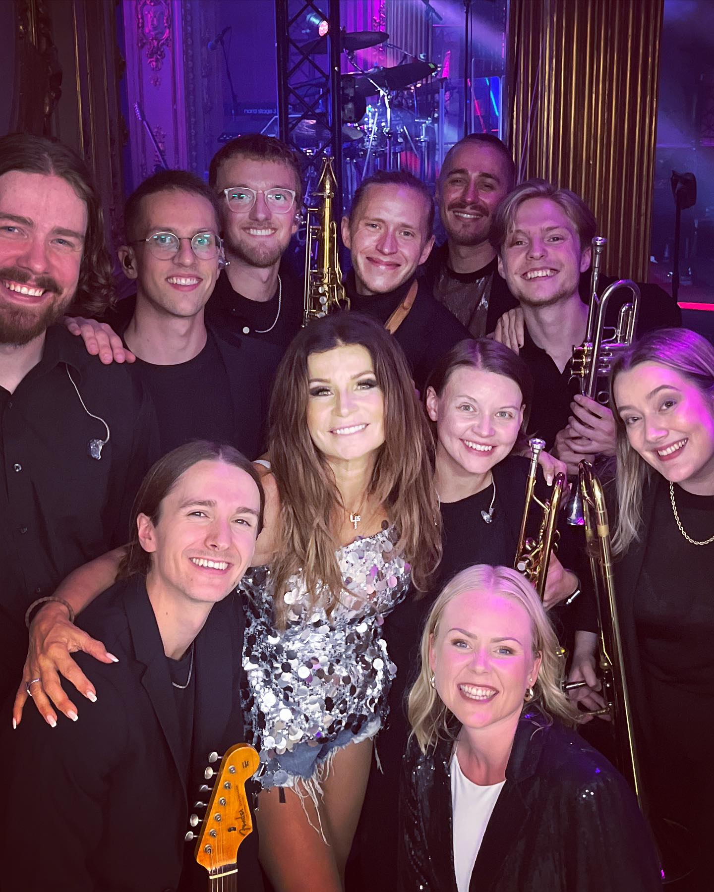 Last night with the one and only @carolaofficiell! 🌟
.
.
.
#abouttimesweden #carola #bygrace #gospel #hornsection #showband