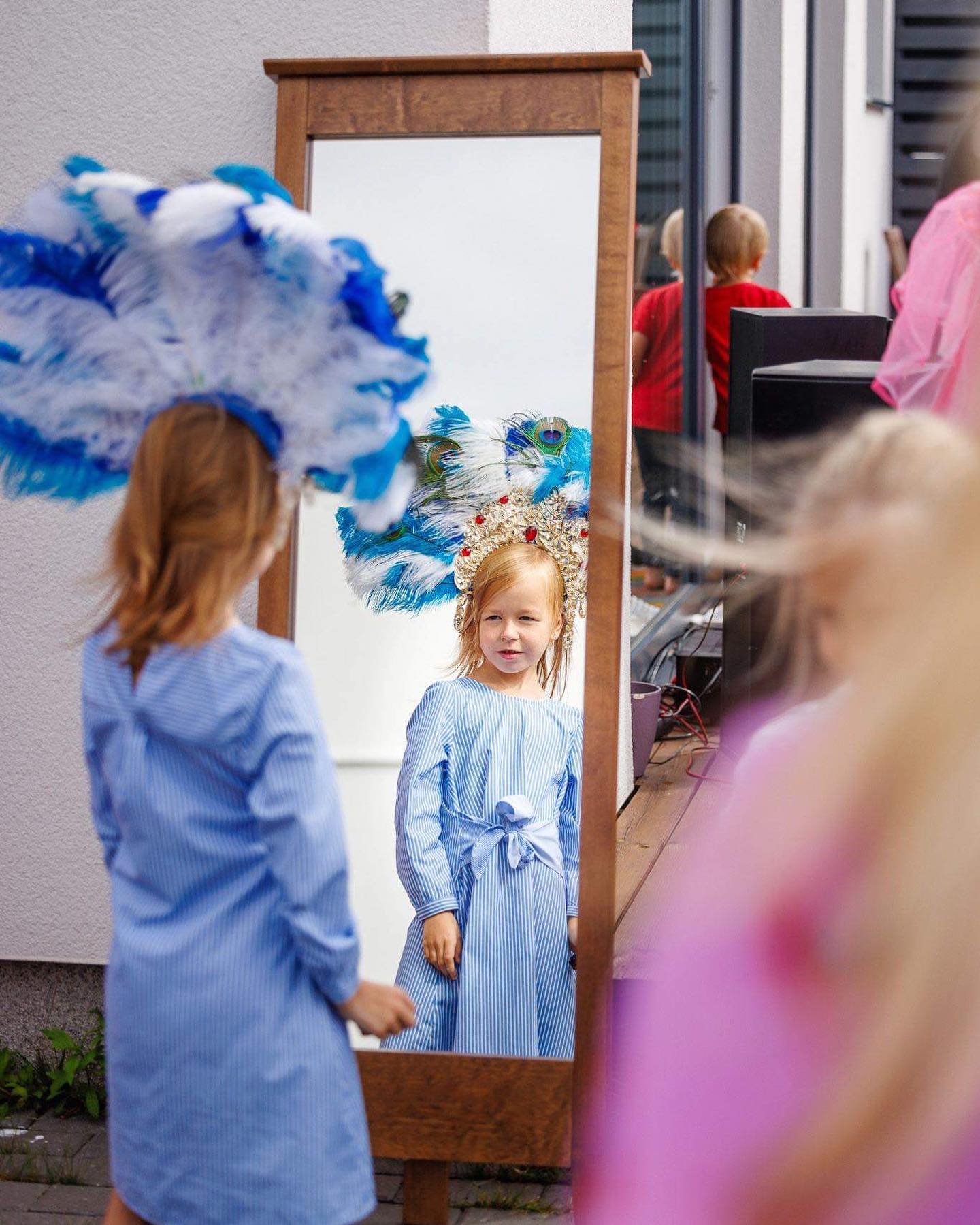 Natural lady. #iluspilt #vanemuislastekodukohvikud #lady #littlelady #blue