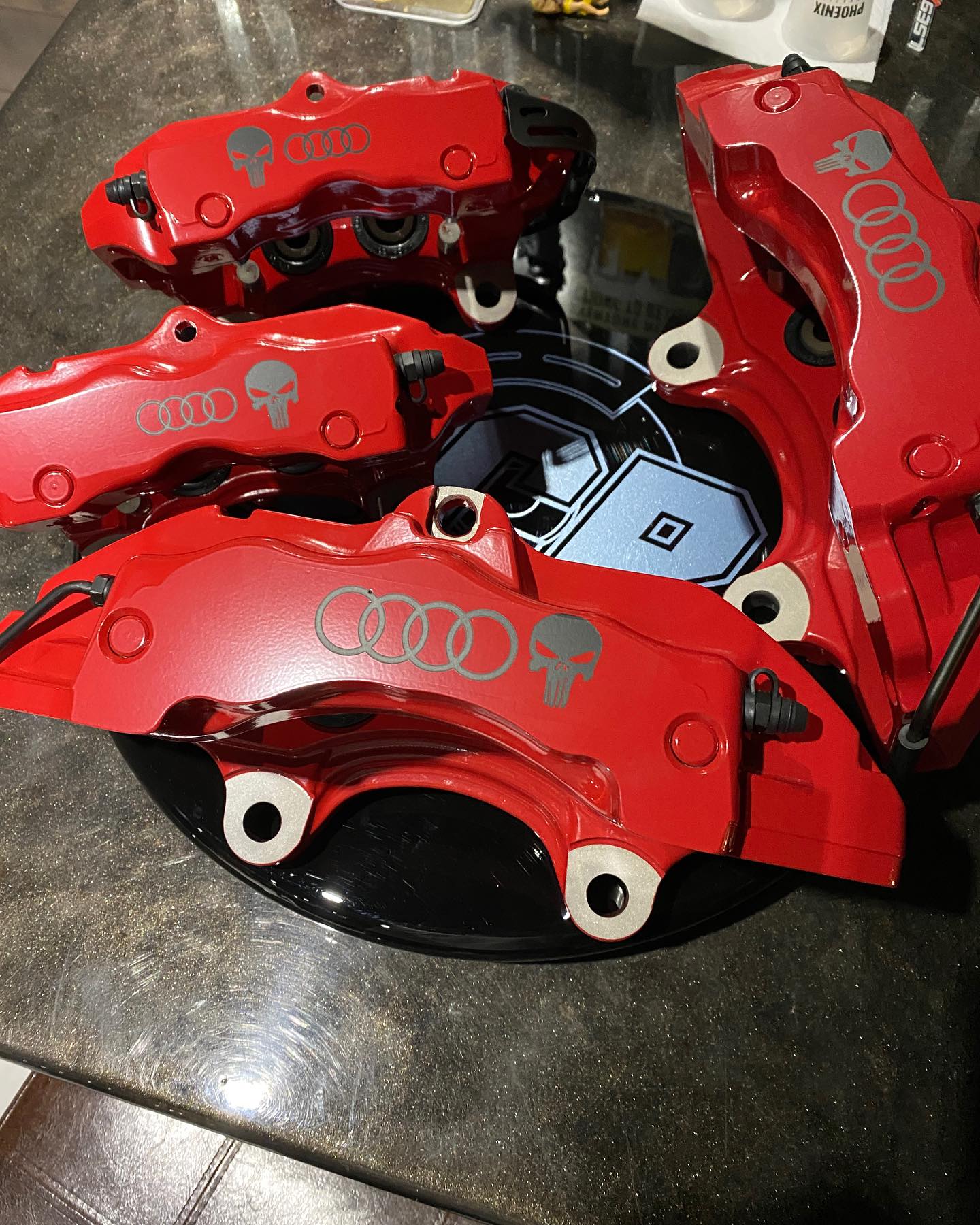 Powder coating in Buckeye! Reach out today for a quote.
.
.
.
#calipercoatingrehab #calipers #caliperpowdercoating #brakes #brakecalipers #powdercoating #cerakote #cars #trucks #motorcycles #prismaticpowders #columbiacoatings #tigerdrylac #surron #audi #brembo #viper