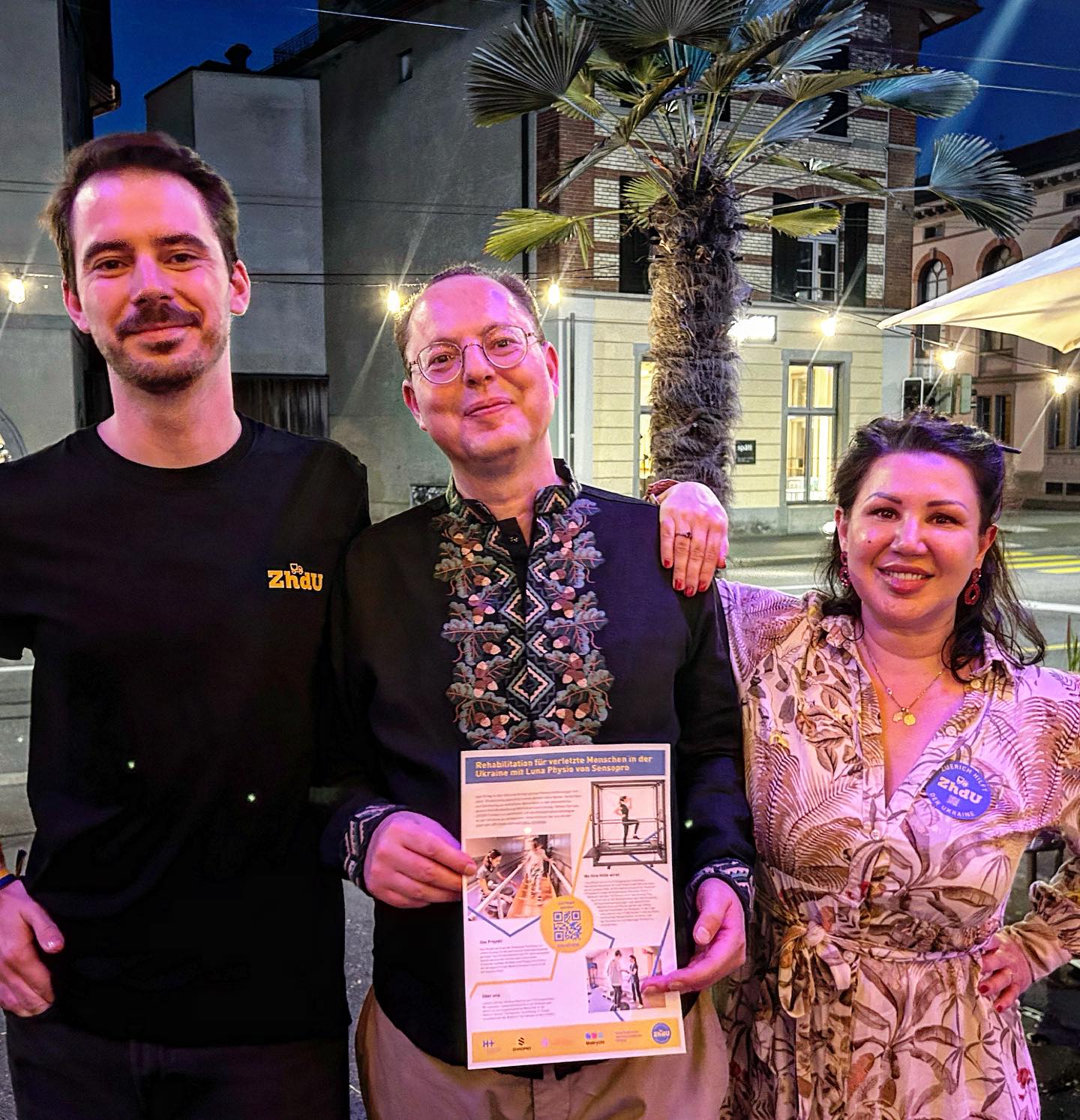 Have you ever heard of #NAFO, the North Atlantic #Fella Organization? It is an Internet meme and social media movement dedicated to countering Russian propaganda and disinformation about the 2022 Russian invasion of Ukraine. The squad of Twitter users who use silly dog memes as their avatars and make life difficult for the Russian propagandists across the internet are doing a great job fighting fake news and dismantling disinformation. Branding themselves as “fellas” of the so-called North Atlantic Fella Organization (NAFO, not NATO) they have struck upon a funny yet effective way to fight on the information frontlines, while also collecting donations.
We are thankful and proud that we got invited to the Networking Event of the Swiss NAFO #Fellas in order to present our new humanitarian project. Our board members @matteib and @exilberlinoise met the Organisator Philipp (in the middle of the picture, holding our project flyer) and lots of other interesting people this weekend. It’s good to unite the forces and support each other. The fellas were generous and already donated money to support our newest project www.zhdu.ch/rehab. Will you too?
#Ukraine #SupportUkraine #northatlanticfellaorganization #ShibaInu #StandWithUkraine #ZhdU #Zürich #Switzerland #Bonking #doge #dogememes