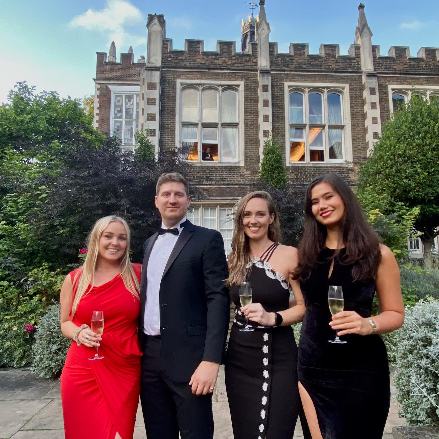 GO GO GO! 🚨We're giving two lucky members a golden ticket to International Weekend 2023 from 28th September to 1st October. This initiative is part of LYLG’s ongoing commitment to diversity, equity, and inclusion and belief in providing equal access to opportunities for all our members. We're keen to hear from members who resonate with our values and vision.
The short application form is here - the deadline to apply is TOMORROW midday the 21st of September. Successful applicants will be notified in the afternoon and we will liaise with you re dietary requirements for the 3-course dinner and other meals!
Here’s some pictures from the previous International Weekends, and the speaker profile lineup for this year’s one🙌