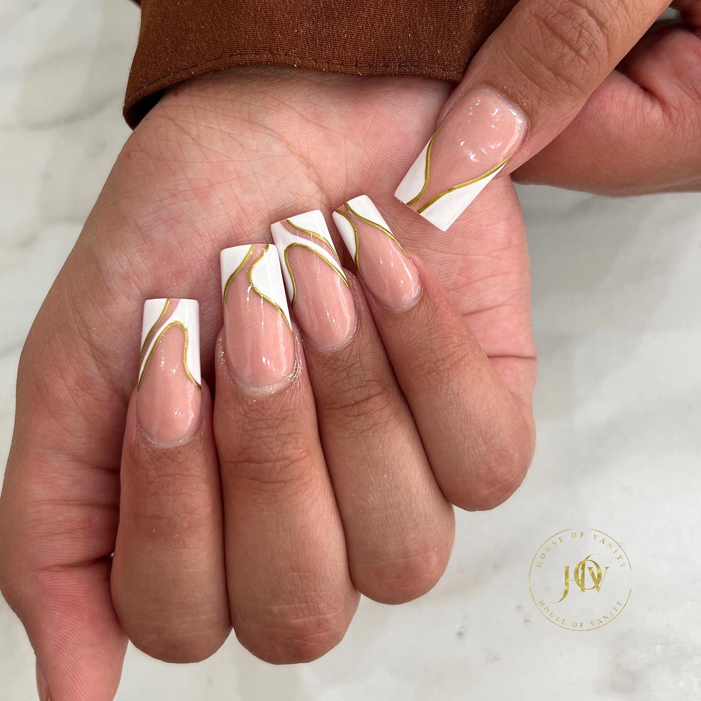 A touch of gold is all you need โจ
.
.
.
.
.
.
.
.
.
.
.
#nails #chromenails #whitenaildesigns #nailartist #nailsofinstagram #nailsoftheday #nailsonfleek #nailswag #nailart #gelpolish #naildesign #naildesigns #squarenails #longnails #nailsaddict #fashion #fashionstyle #nailcare #fashionblogger #shinynails #catfordnails #lewishamnais #southeastlondonnails
