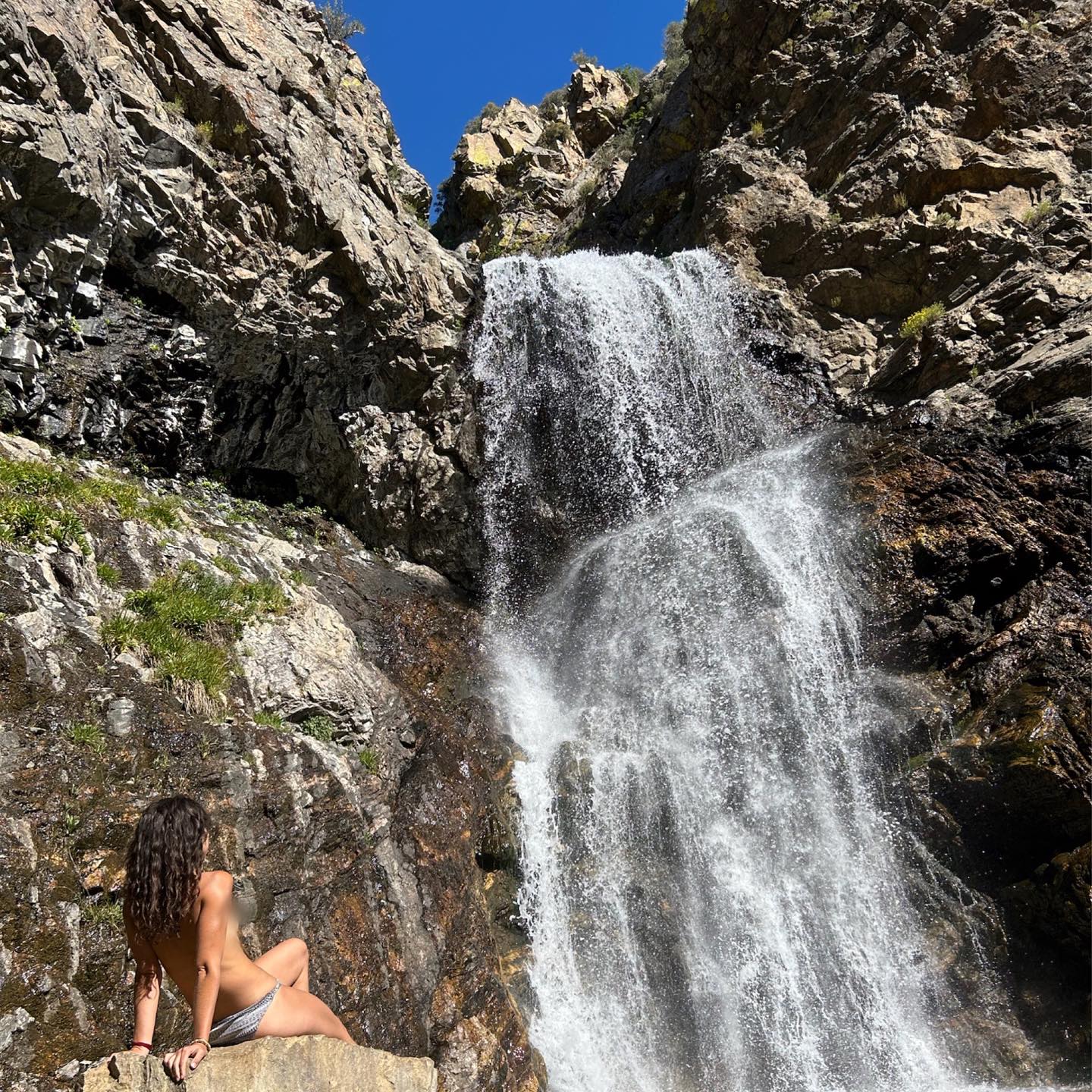 I was driving down the interstate on my way to teach a class in SLC when traffic came to a complete stop. All of the lanes were shut down to one & I was snail crawling my way into frustration. I didn’t plan for this construction!
In that moment, I was able to reflect on how metaphorical the situation was to life. Along our healing journeys, we cling to ideas of how the path is supposed to look & when they don’t go exactly as planned, an inner conflict can occur. We often try to force what has yet to be or we miss the beauty of the detour because we had this idea that we were getting off on 1300 South instead.
What if we didn’t have to control all of the intricate details? What if rather than paddle upstream against the current, we chose to fully allow ourselves to flow with the current of the river & simply create space for what is? How would it feel to TRUST that even when we do not understand the detours that fall along our path, that we are being guided in the direction of something greater?
What I am discovering is that Trust is e s s e n t i a l for taking leaps of faith into the unknown, for establishing authentic connections with others, for creating ease in our nervous systems, for how we are able to explore the depths of ourselves & for how we engage with the world around us.
While holding the reality of trust is one of privilege, it is also one few of us are naturally given. It is something we must create for ourselves. It is a practice to cultivate trust even when we have a wealth of evidence showing us all the places that we shouldn’t.
At that moment on the interstate, what was the alternative? To be pissed off in my car at a situation that was completely out of my control? Eventually, I was able to open myself to simply be present. It was in that moment, I gazed up in the sky & saw the most majestic hawk flying before me, reminding me of just how miraculous this thing called life is.
We’ll be deconstructing trust in our upcoming Goddess Awakening Retreat, learning how to build trust in relationships through communication, creating boundaries, expressing our desires & learning how to listen to our body wisdom & inner guidance.🌹❤️🔥🐉