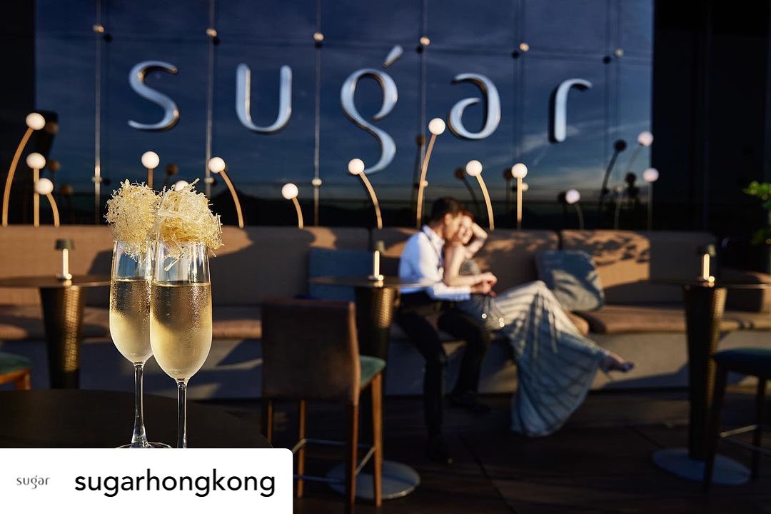 ๐ฅ Raise your glass to love at Sugar
And let it sparkle for an eternity โจ๐คโจ
For more information contact:
๐+852 3968 3383 | ๐ง events@east-hongkong.com
.
.
.
Creative Direction & Styling: @marriagemaestrosย ย
Planning & Coordination: @weddingmaestros
Photography: @garethgotblownup
Evening Dress: @matadorcouture
Jewellery: @caratlondonย ย
Shoes: @odelicateย ย
Makeup & Hair: @makeupbees
Groom's Attire: @modetuxedoย ย
#atEAST #WEDDINGatEAST #EASTHongKong #SugarHongKong #SwireHotels #MarriageMaestros #WeddingMaestros #la_ceremonie_atelier #freeconcept_HK #modetuxedo
#WeddingPhotoShoot #WeddingBrochure
#WeddingPlanner #WeddingDesigner #WeddingVenue
#HKWedding #HongKongWedding