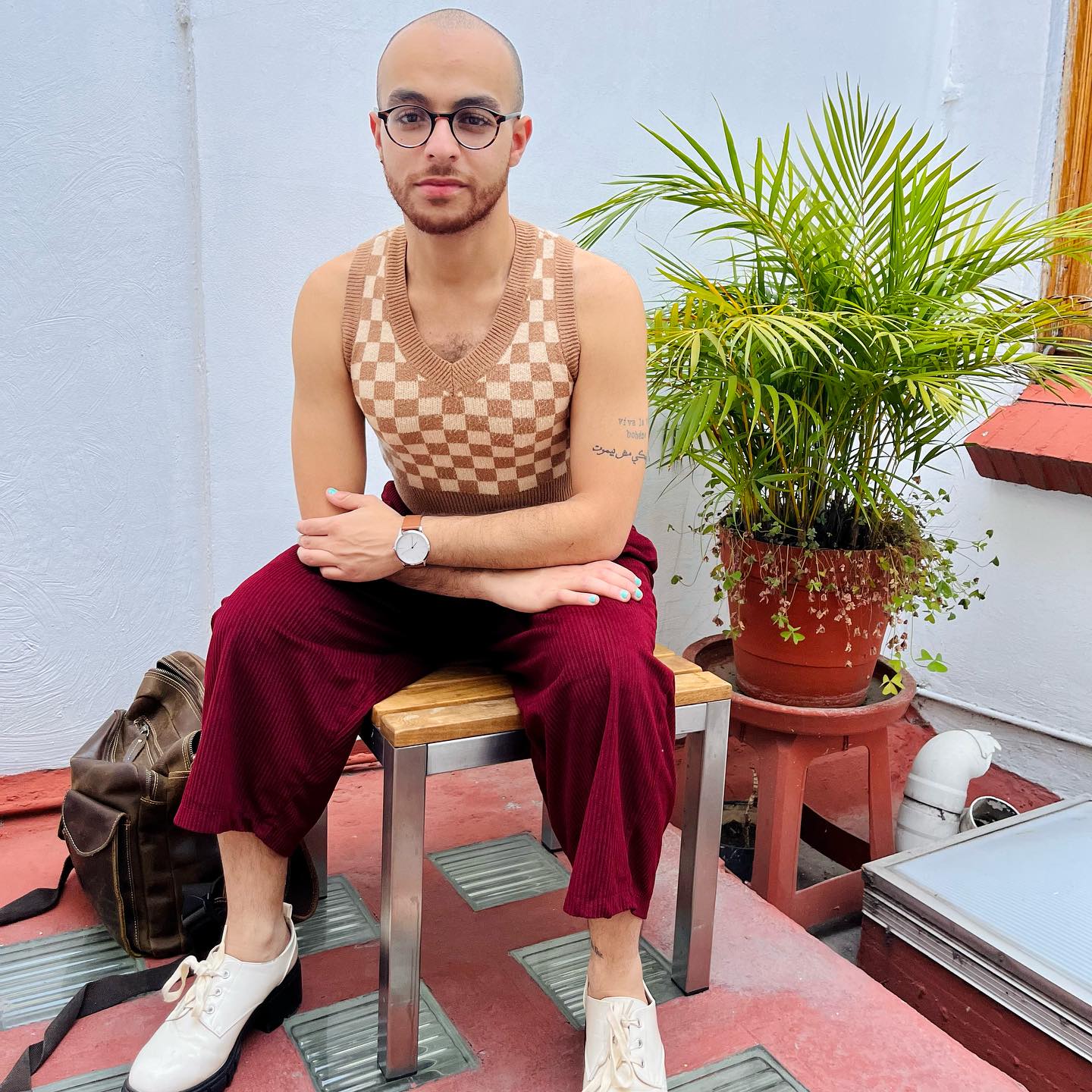 Get you friends who pull you out of work to try out their photography concepts on you. PC: @_noorhamdi