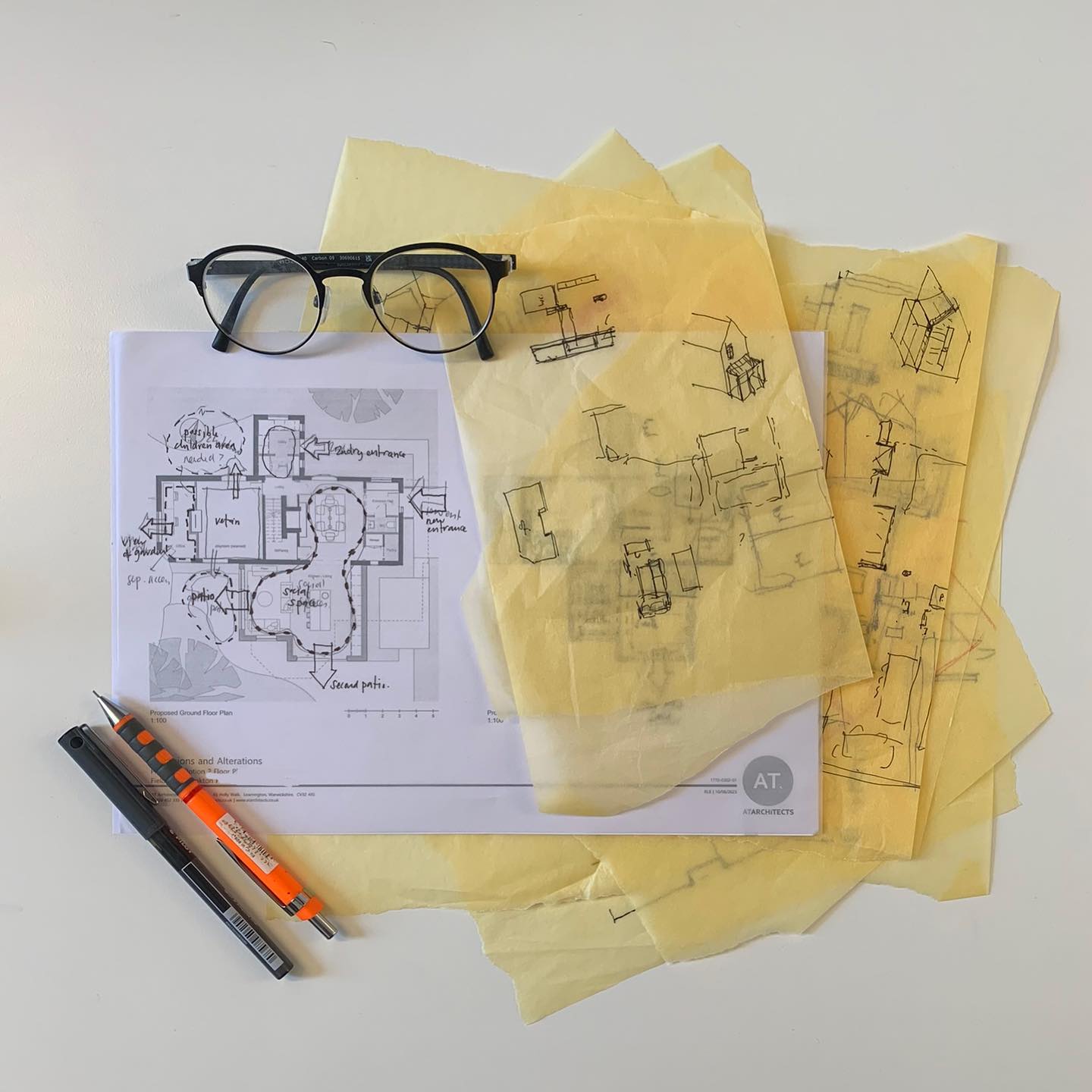 Happy Monday! ๐โจ
Sketching our way through the morning with all these different ideas for a renovation of a family home in Warwickshire!
#monday #architecture #sketch