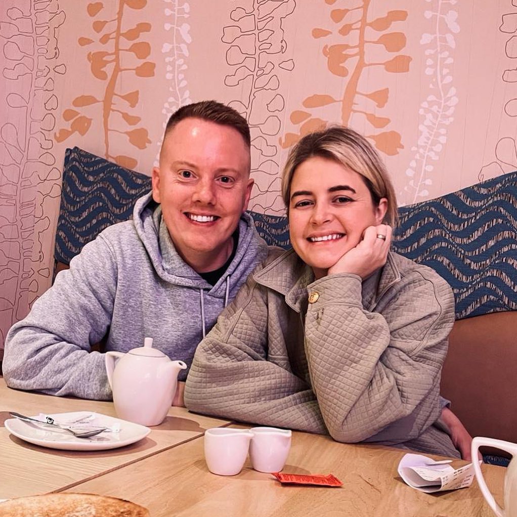 For those of you who don’t know, my wife sorts my bookings. She organises me and keeps me motivated. She also shares the same beliefs as me when it comes to magic and the business. We both have a saying that we live by. And those days that I text her and say ‘why did you book 3 events in one after the other.’ She sends me this video 👉 We stand by the words of Neil Warnock 🤝😂.