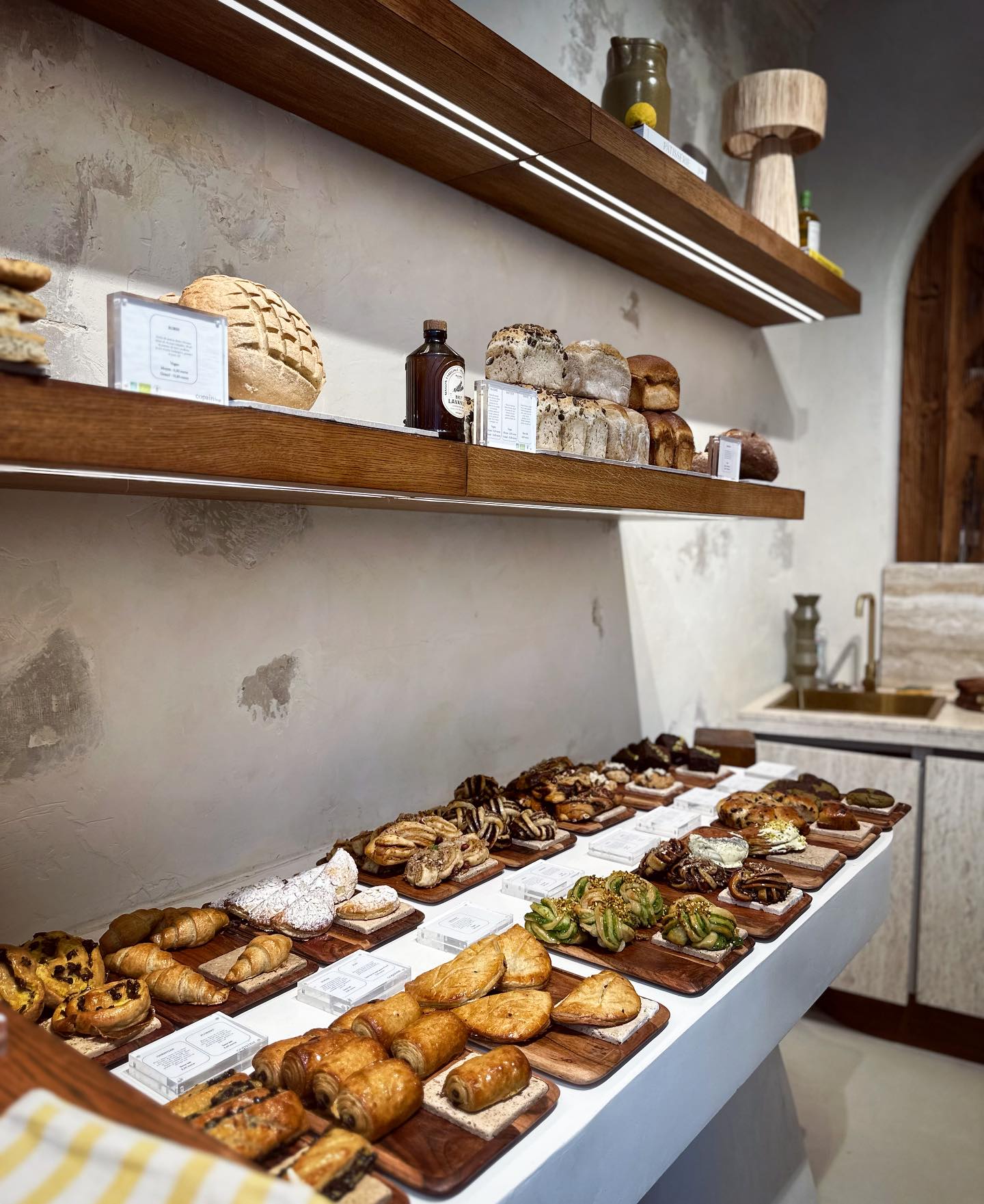 Attention all gluten-free friends - I found an amazing gluten free bakery in Paris!!! 🎉
I know it can be really challenging to find places that meet your dietary restrictions when traveling, and even harder if you are wanting to enjoy the local cuisine at the same time. I just happened to stumble upon this bakery that was right next to my Airbnb in Paris, and when I read more about it online, I discovered that it is entirely gluten free! They also use organic, local ingredients with a strong emphasis on sustainability. In other words, they are amazing!
Unfortunately I only had time to get a coffee here (which was very good), but all of the pastries, breads, and sandwiches looked incredible! I’m sure it is delicious even for those who do include gluten in their diet.
Please click the link in my bio to learn about some of my other favorite places to eat in Paris 🤍
📸 Credit: Photos 1, 4, and 5 are mine and photos 2, 3 and 6 belong to @copains.paris Instagram ❤️
#myhealthfullife #RD #RDN #RegisteredDietitian #health #healthy #healthyfood #healthylifestyle #food #foodie #nutrition #eatclean #foodblogger #lifestyleblogger #blogger #blog #foodinspiration #healthinspiration #glutenfree #glutenfreebakery #glutenfreeparis #bakery #celiac #glutenintolerance