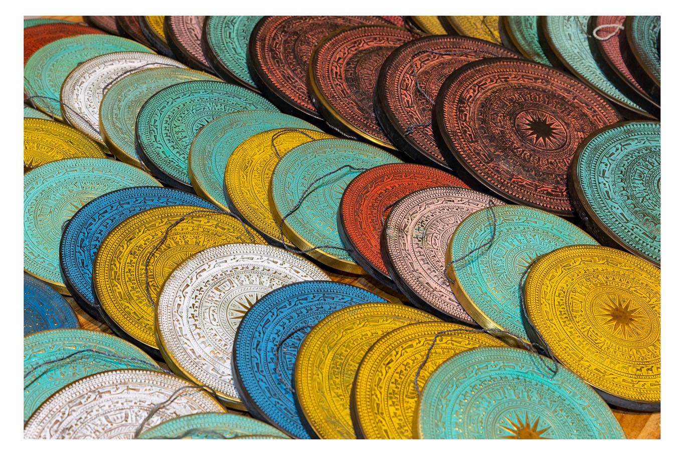 Such a lovely store in the Old Town in Ha Noi - Bella Gift Shop. Just wish I had enough room for one of these gongs 🤩
.
.
.
.
#hoian #hoianvietnam #hoiancity #hoianoldtown #vietnamgong #vivid #colourful #texture #textures #patterns #travelvietnam #travelhoian #explorehoian #explorehoianoldtown #travelphotography #travelgram #instatravel #instahoian